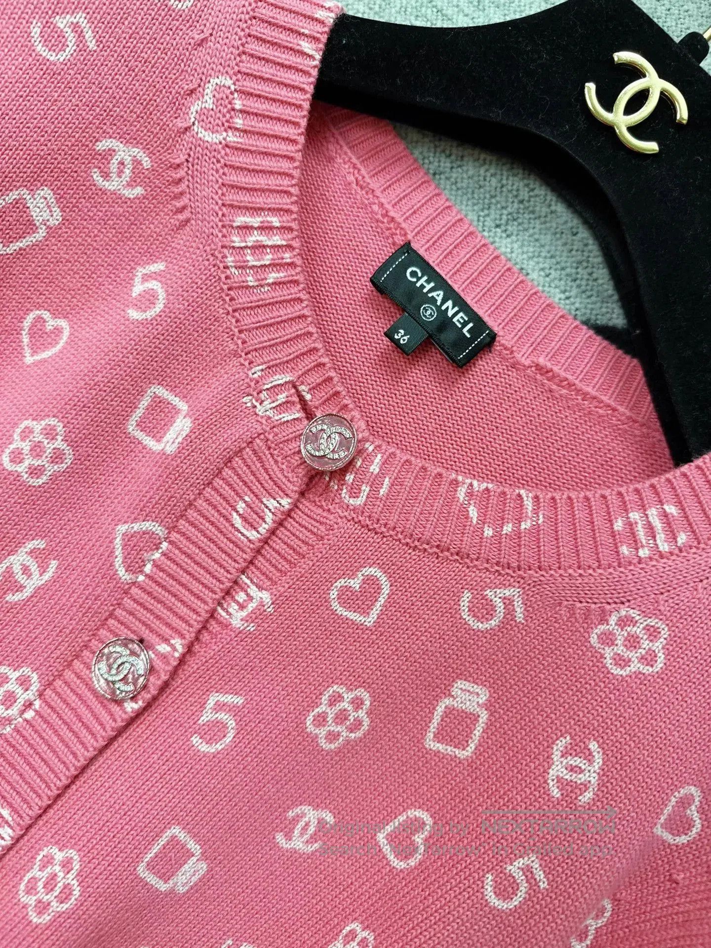 Chanel pink and white patterned knit cardigan. Size US S / EU 44-46 / 1 - 3 Thumbnail