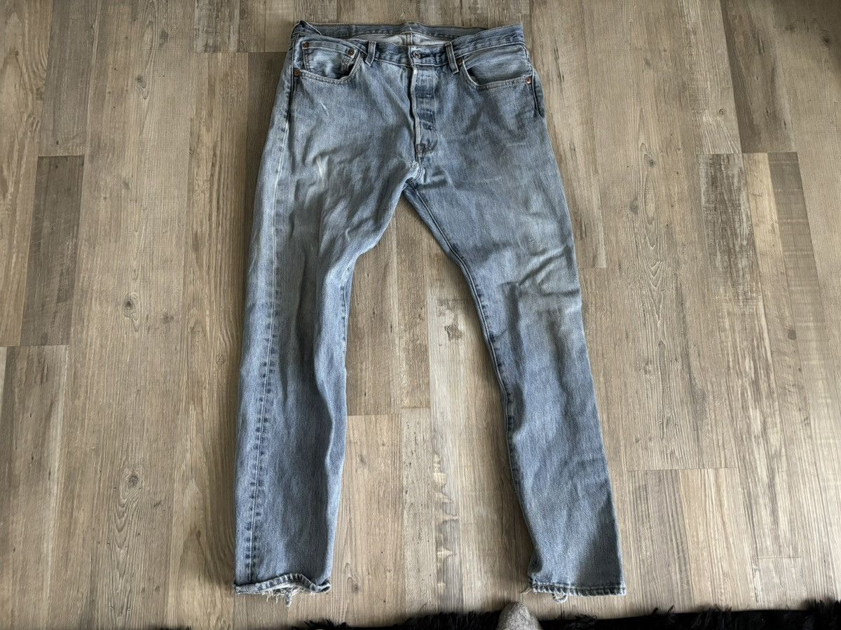 Levi's × Levi's Vintage Clothing × Vintage Levi’s Denim Vintage Blue Jeans Size US 32 / EU 48 - 1 Thumbnail
