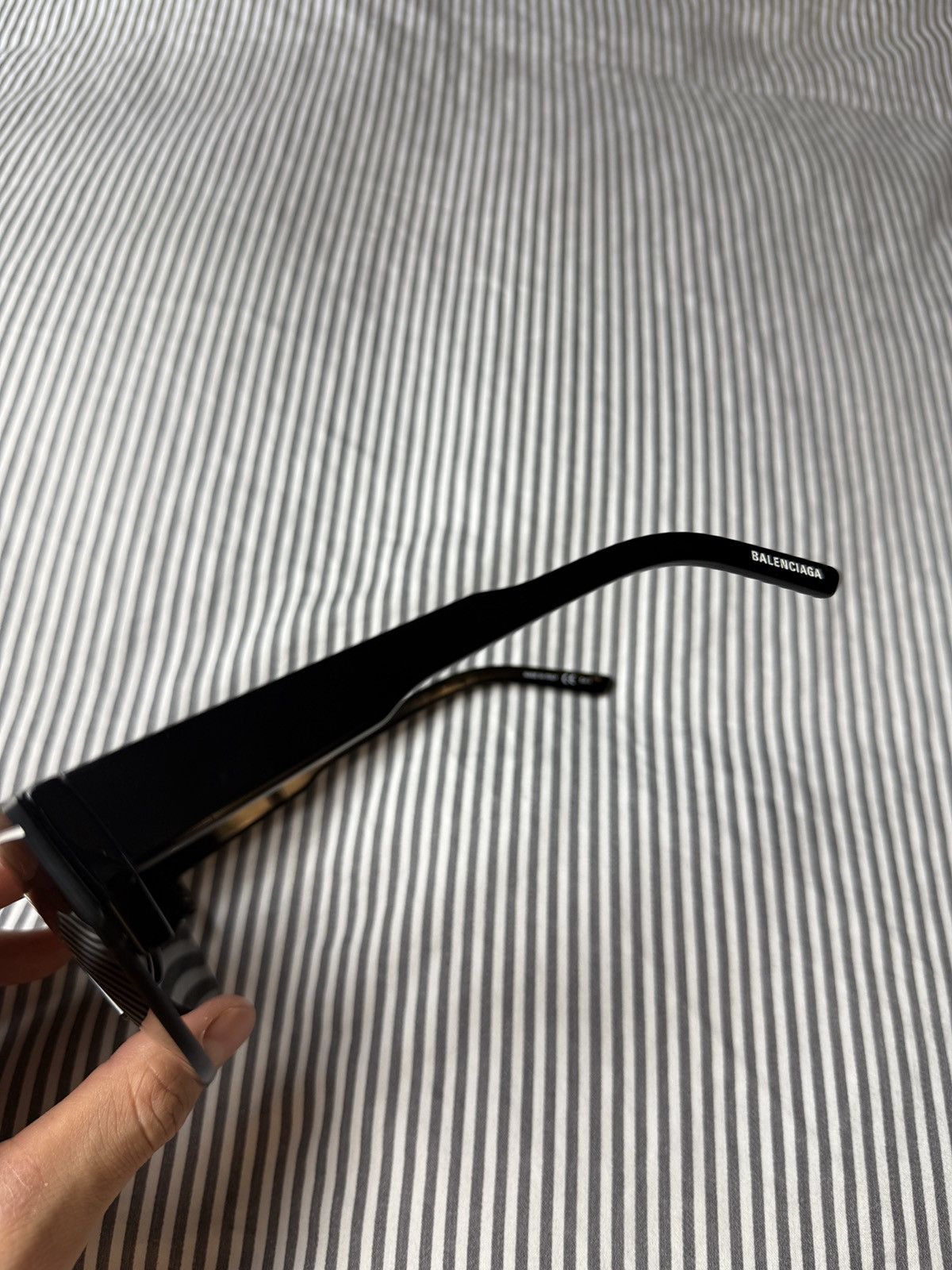 Balenciaga SS17 Black Frameless Sunglasses Size ONE SIZE - 3 Thumbnail