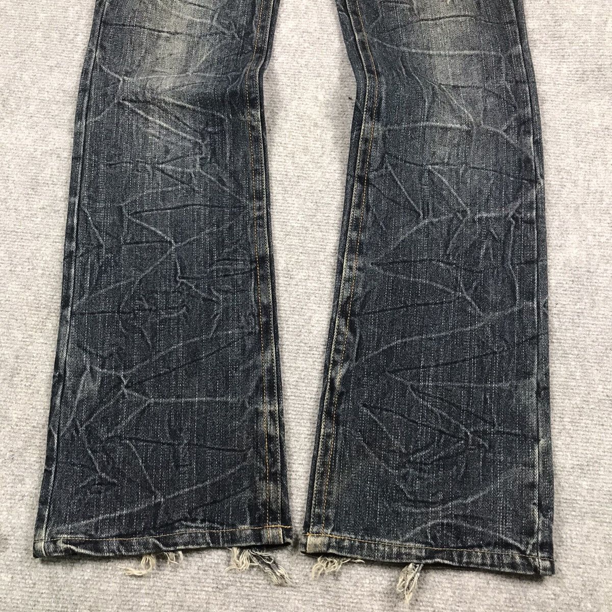 Japanese Brand FLARE🔥RIPPED DISTRESSED JAPANESE STYLE DENIM PANTS 154 Size US 28 / EU 44 - 2 Thumbnail