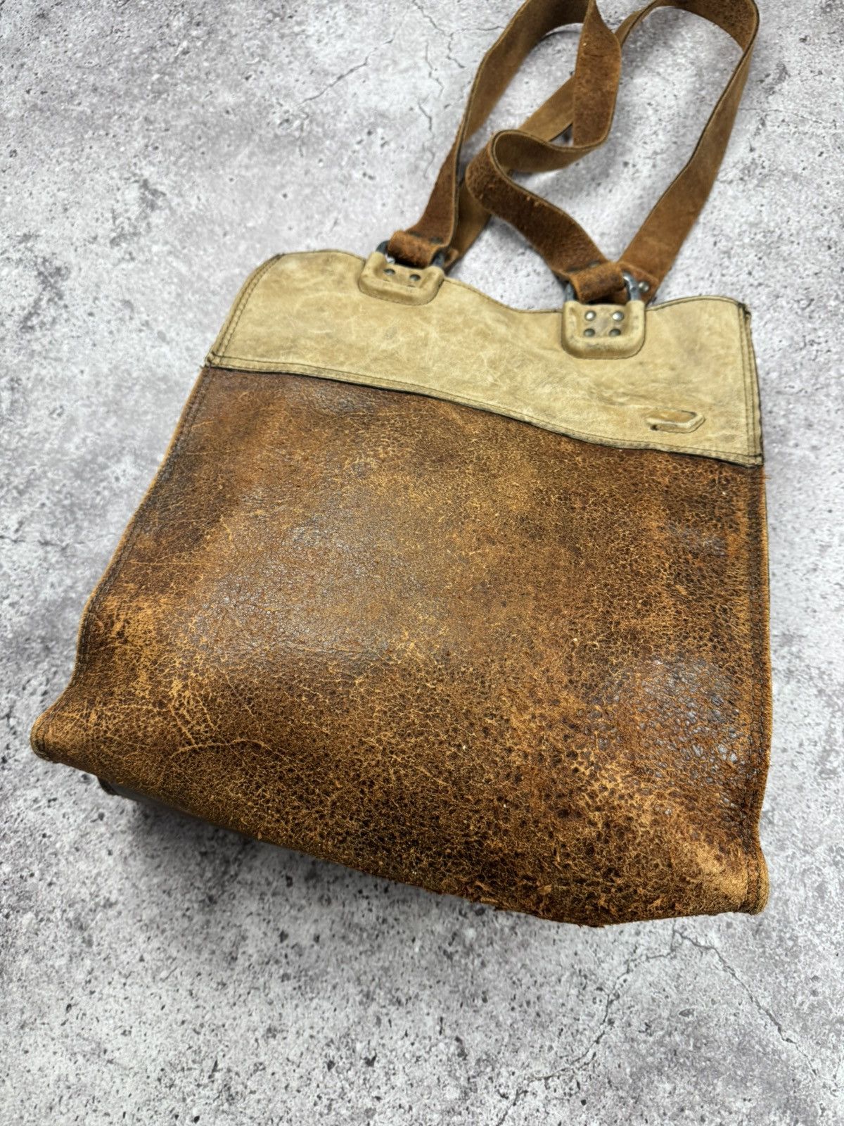 Diesel 🟤Vintage Brown Leather Diesel Shoulder bag Y2k Crossbody 🟤 Size ONE SIZE - 5 Thumbnail