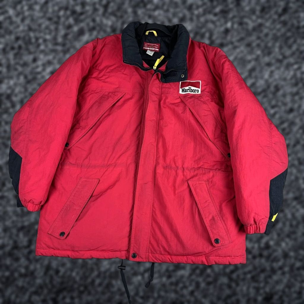 Marlboro VINTAGE Marlboro Country Store Jacket Mens XL Red Down Puffer Coat Outdoors 90s MCS 75158 1990s Winter Size US XL / EU 56 / 4 - 1 Thumbnail