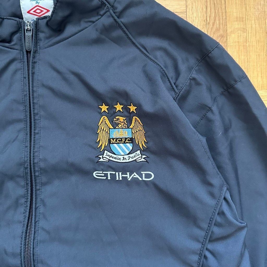 Umbro Umbro Manchester City 2010-11 lightweight windbreaker jacket Size US M / EU 48-50 / 2 - 2 Thumbnail