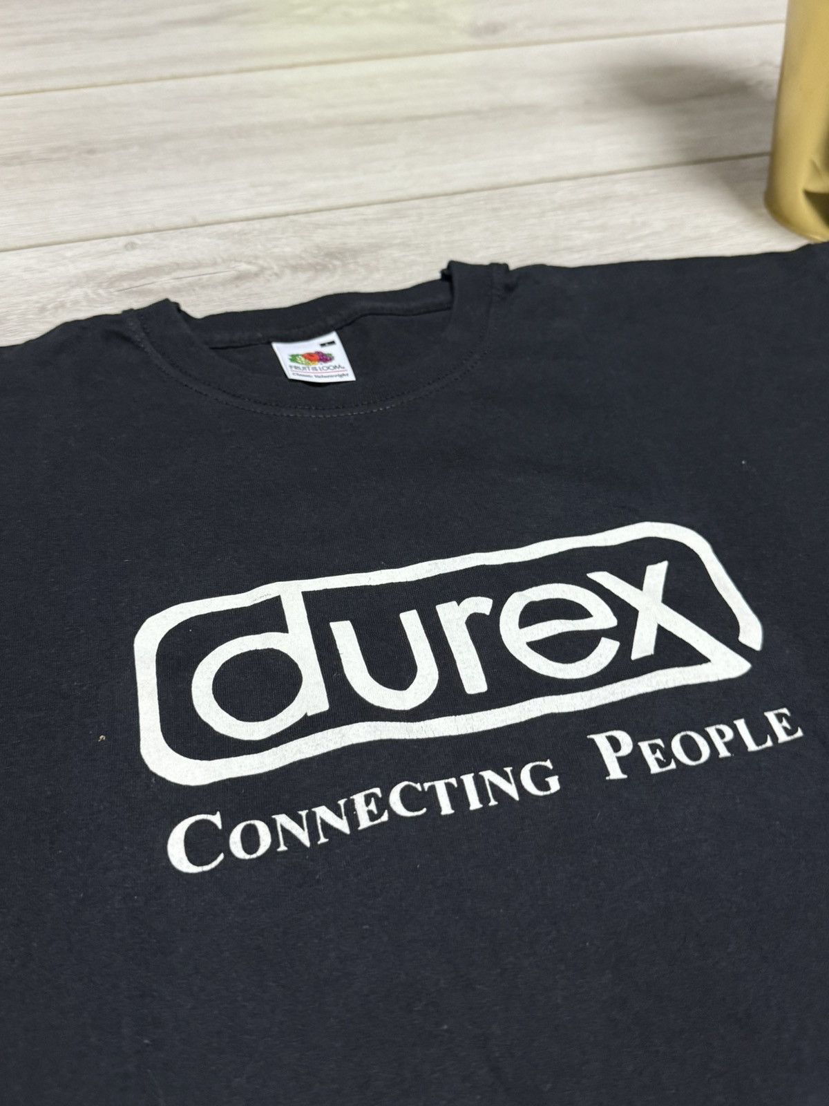 Fruit Of The Loom Durex connecting people vintage tee shirt Size US L / EU 52-54 / 3 - 3 Thumbnail