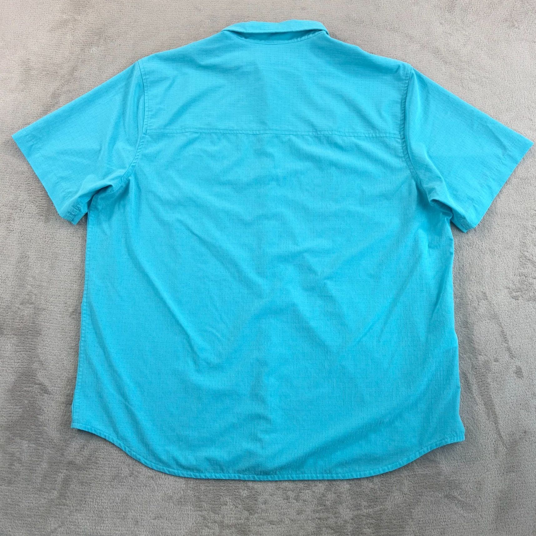 Tommy Bahama Tommy Bahama The Bahama Coast Shirt XL Blue IslandZone Perforated Performance SS Size US XL / EU 56 / 4 - 6 Thumbnail