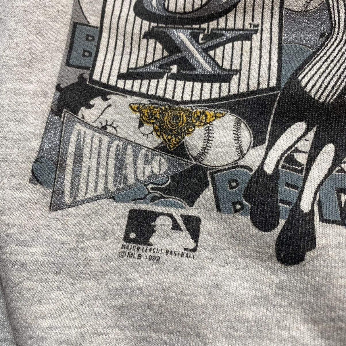Cartoon Network Vintage Betty Boop X MLB White Sox Sweatshirt Size US L / EU 52-54 / 3 - 13 Thumbnail