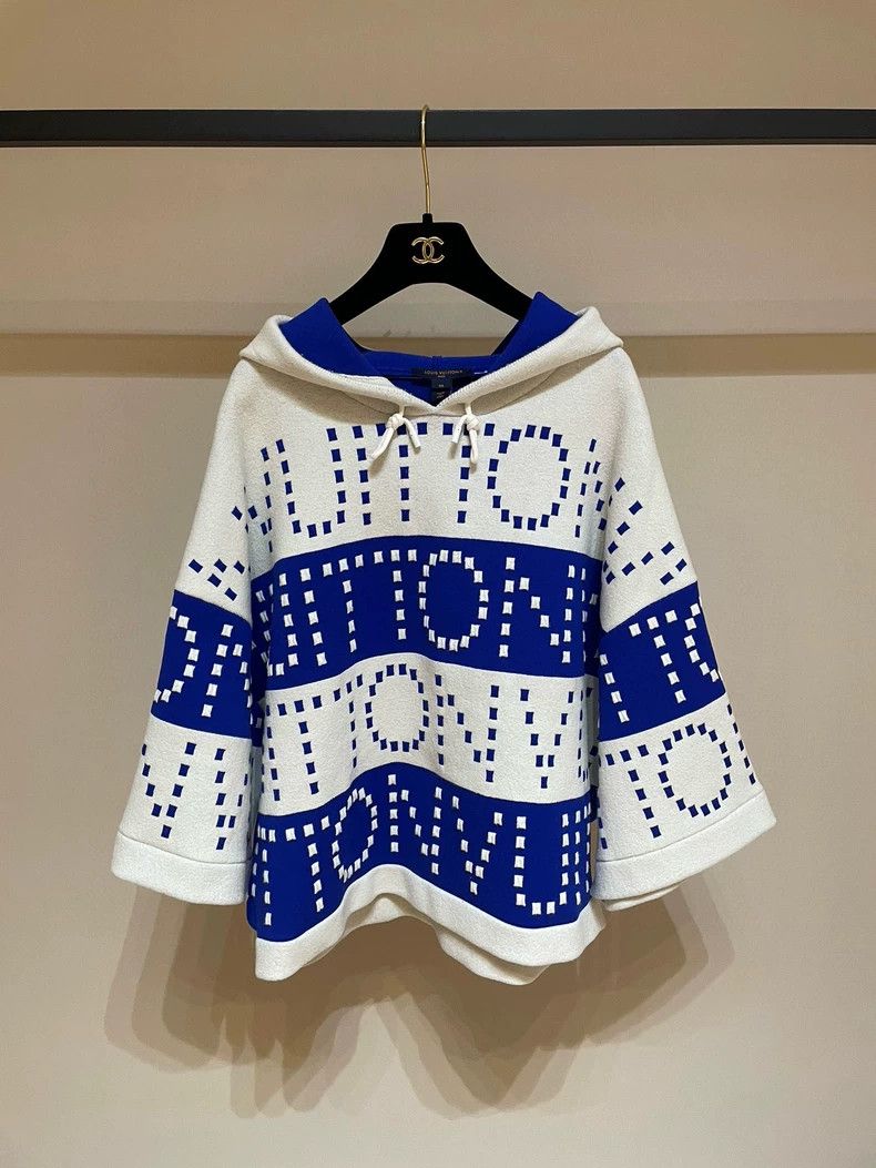Louis Vuitton Stylish Blue Hooded Cape Sweatshirt- DMC Size US M / EU 48-50 / 2 - 1 Thumbnail