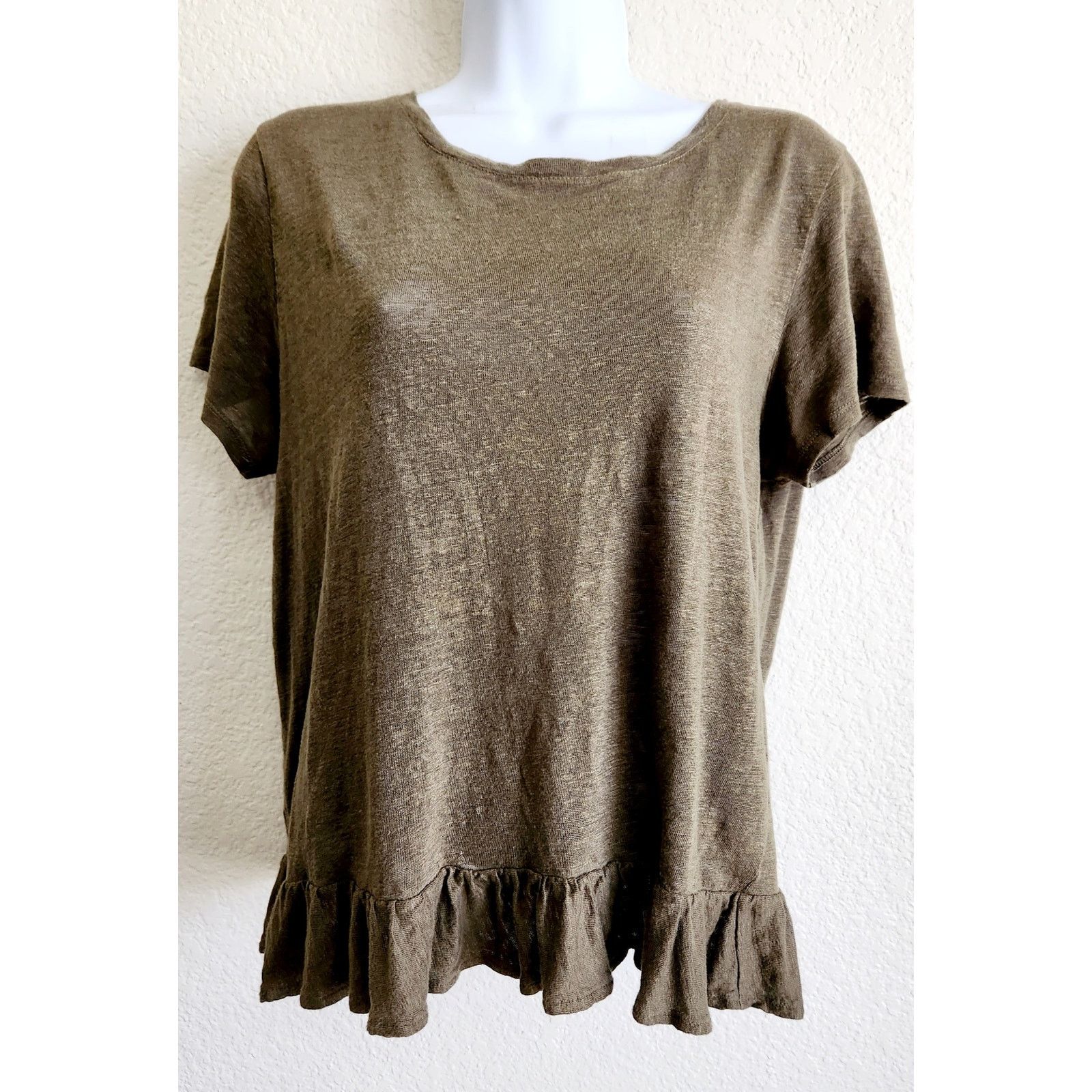 Other J. Crew Green Heathered Ruffled Hem Top Medium Short Sleeves Size M / US 6-8 / IT 42-44 - 1 Thumbnail