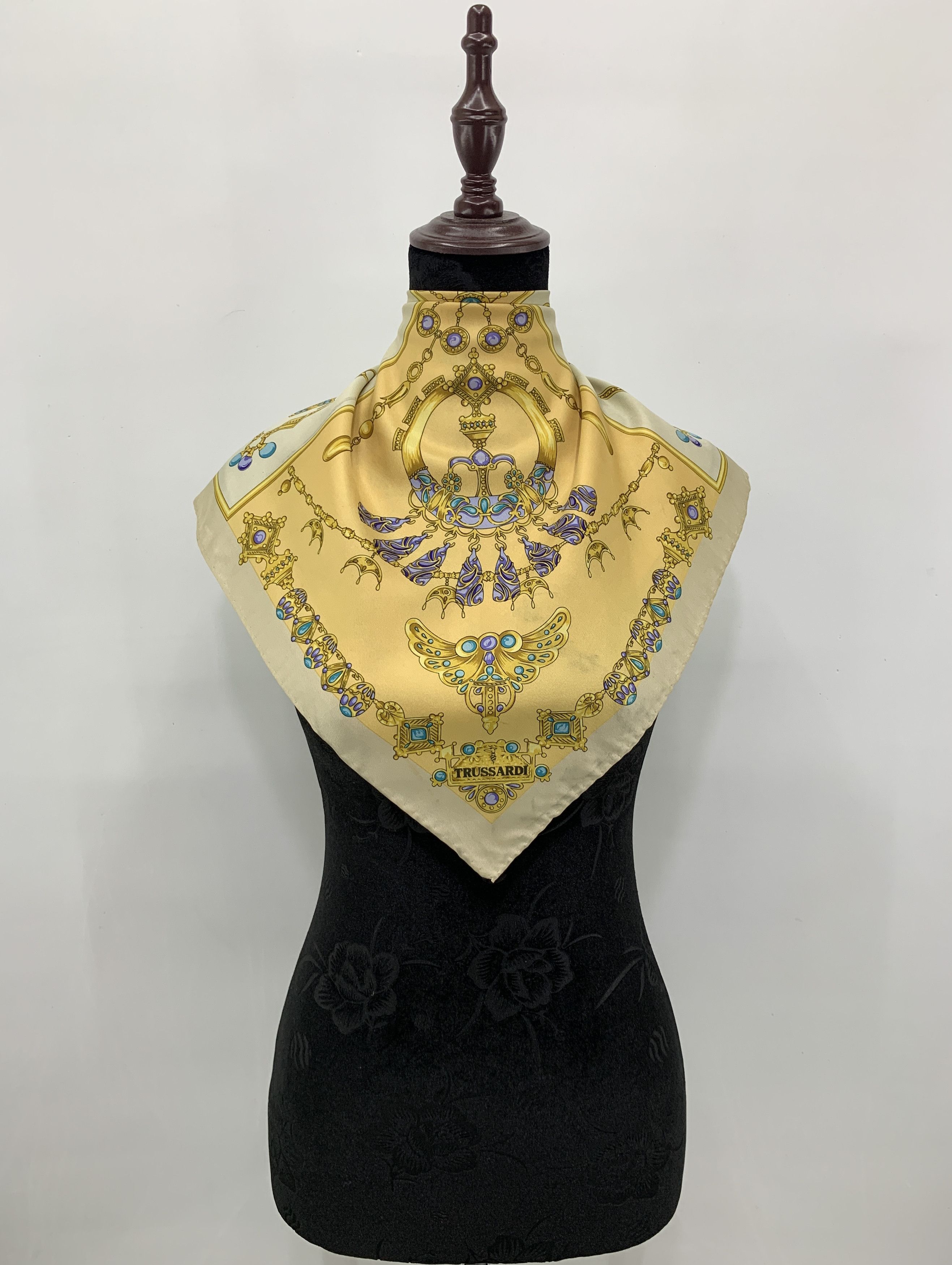 Vintage Trussardi Silk Scarf Neckwear Shawl - SCA785