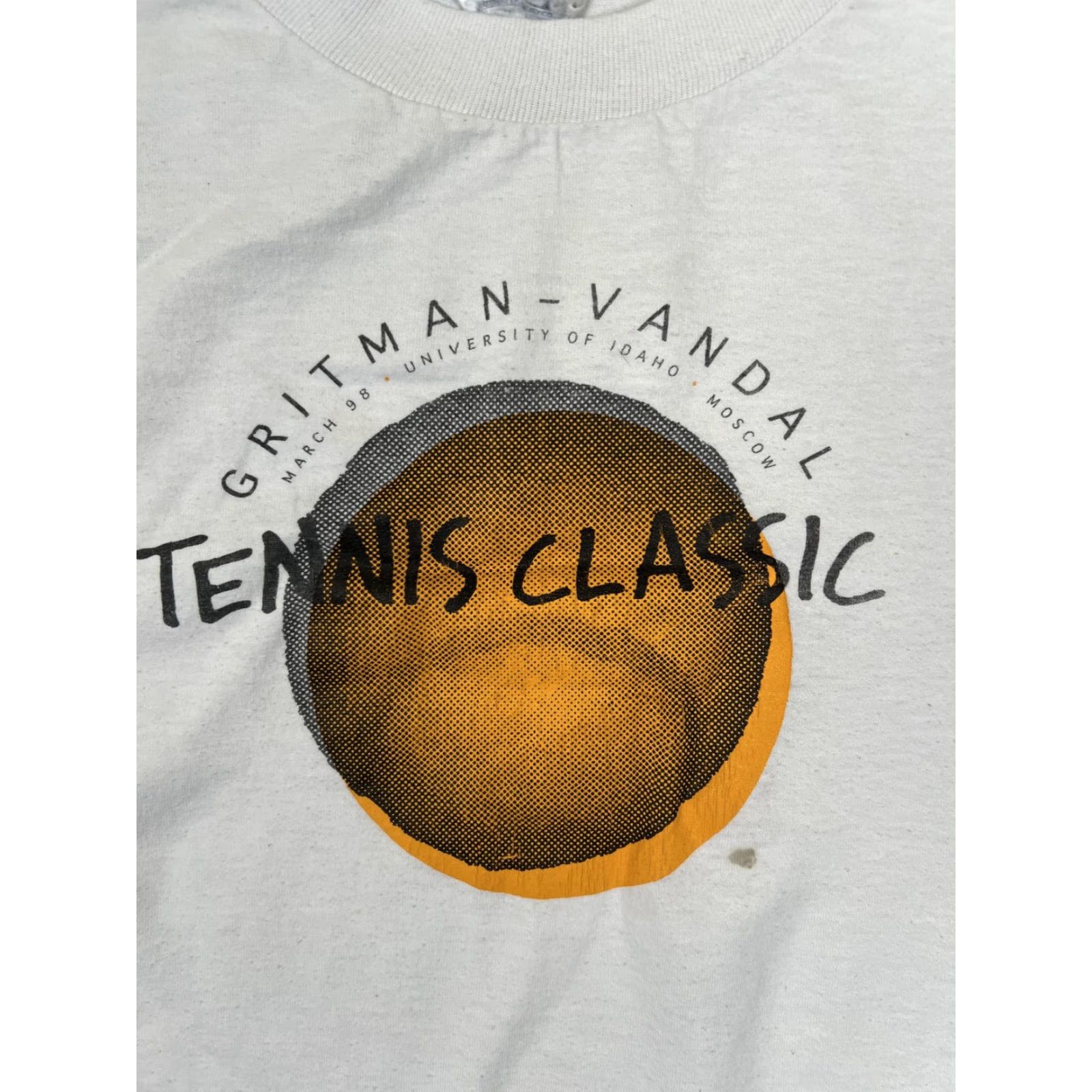 Hanes VINTAGE Gritman-Vandal Tennis Classic T-Shirt Mens XL White Idaho College 1998 Size US XL / EU 56 / 4 - 2 Thumbnail