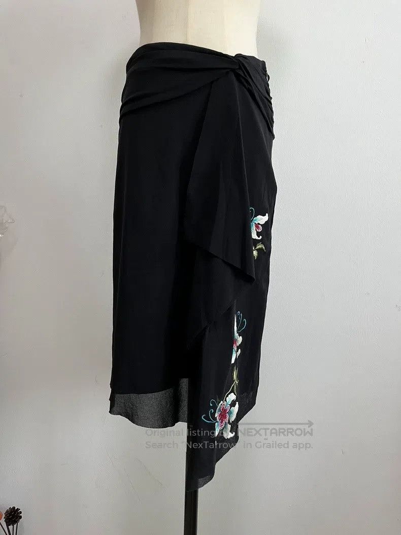 Vivienne Tam Vivienne Tam Embroidered Sleeveless Top, Skirt, Set Size XS / US 0-2 / IT 36-38 - 8 Thumbnail