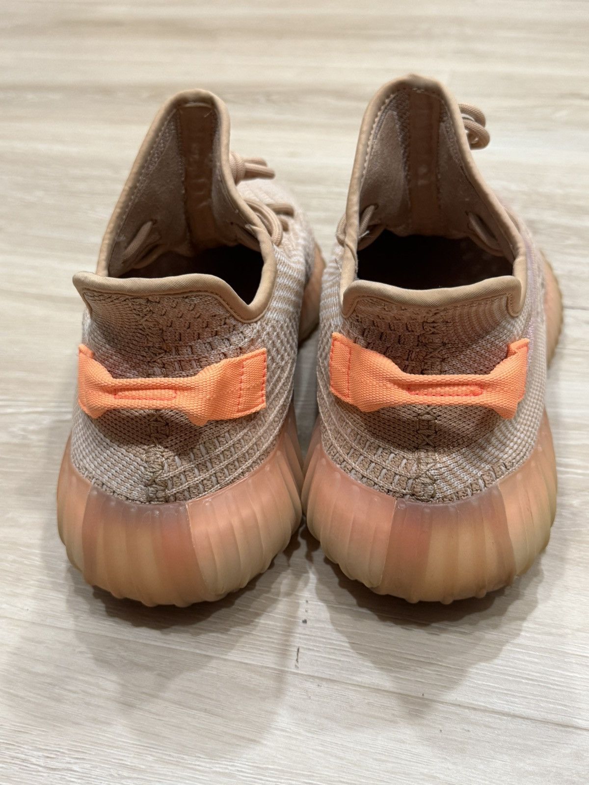 Adidas Yeezy 350 v2 Clay Size US 13 / EU 46 - 14 Thumbnail
