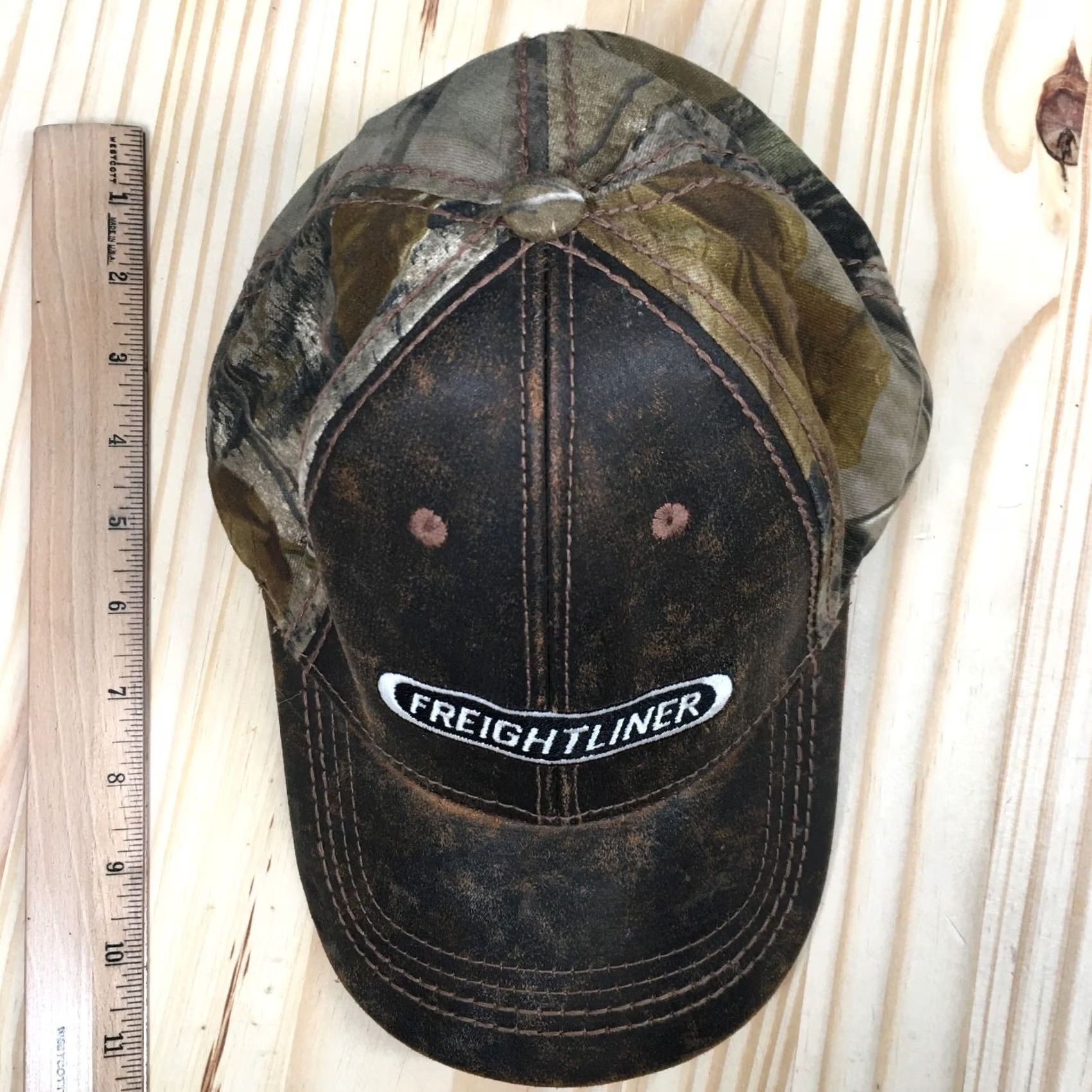 Logo 7 Freight Liner Baseball Cap Unisex Brown OS Adjustable Leather Embroidered Logo Size ONE SIZE - 4 Thumbnail