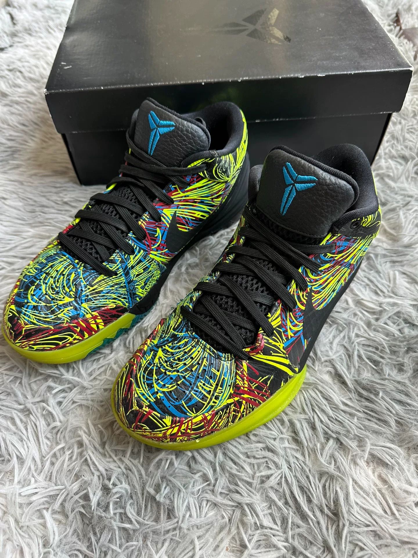 Nike Nike Graphic Lowtop Sneakers 42 Men Size US 9 / EU 42 - 1 Thumbnail