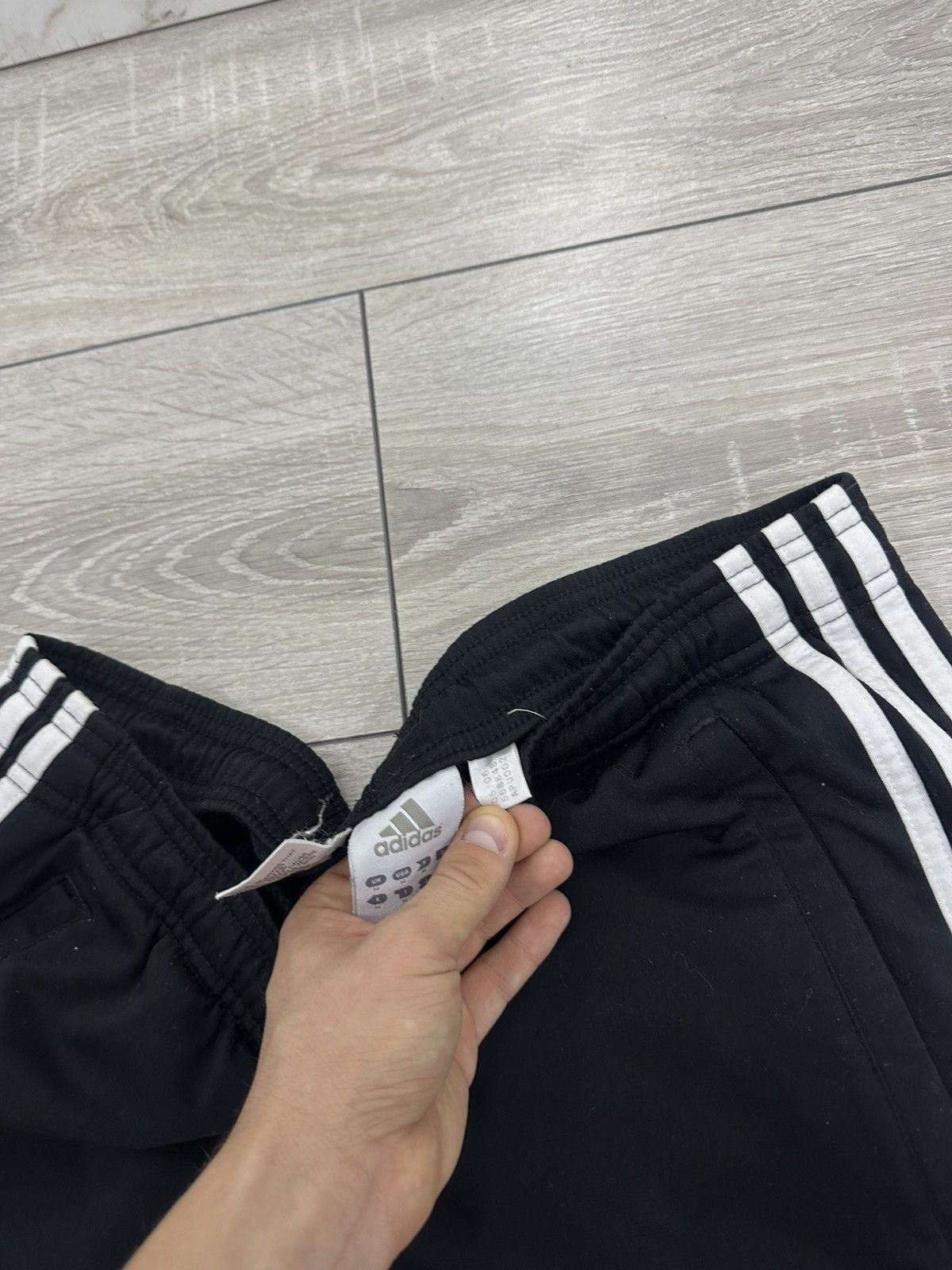 Adidas Adidas Vintage Y2K Baggy Wide Stripped Trackpants Size US 32 / EU 48 - 6 Thumbnail