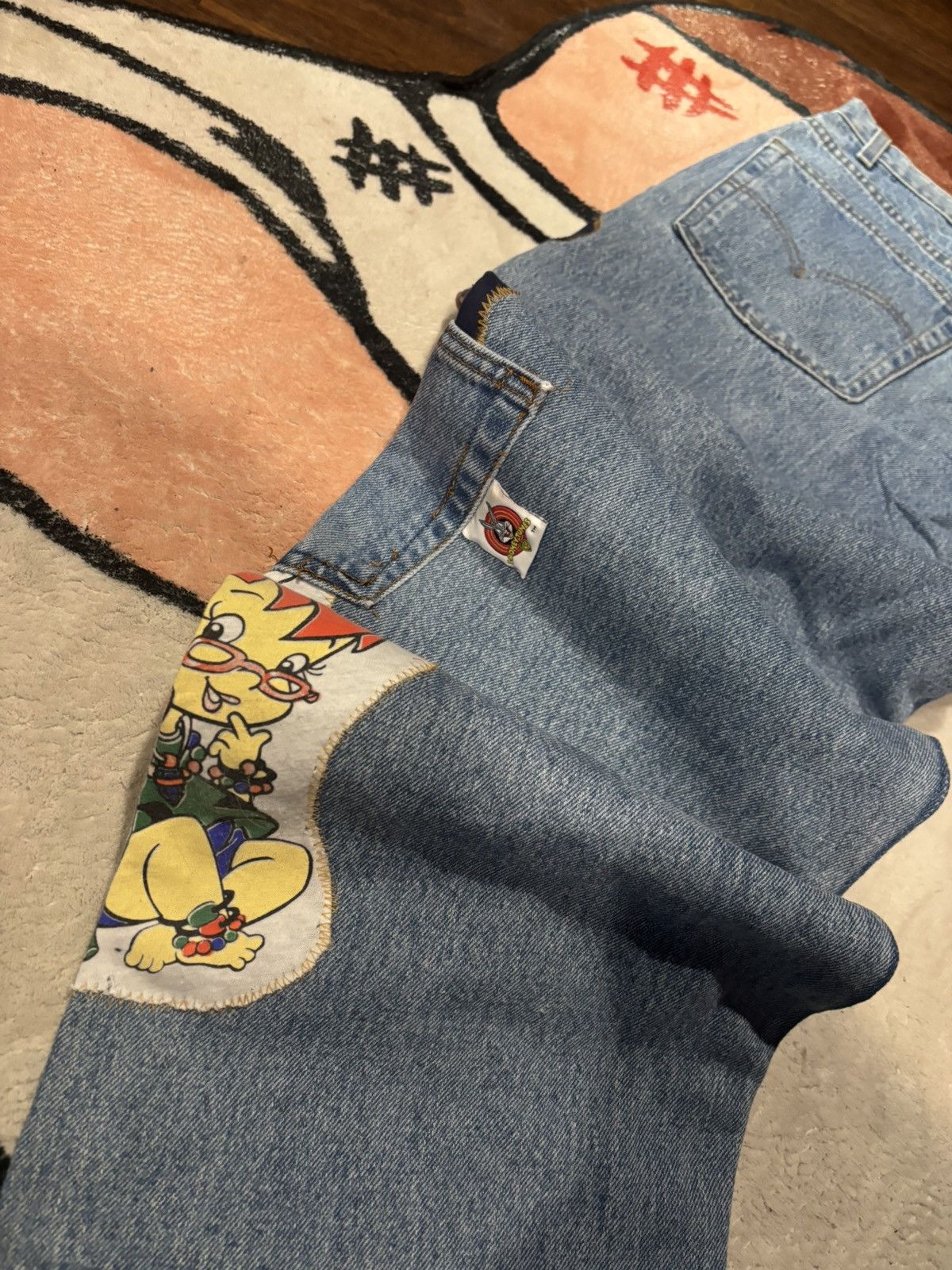 Levi's Vintage Clothing Customized vintage denim jeans with patchwork Disney themed Size US 34 / EU 50 - 7 Thumbnail