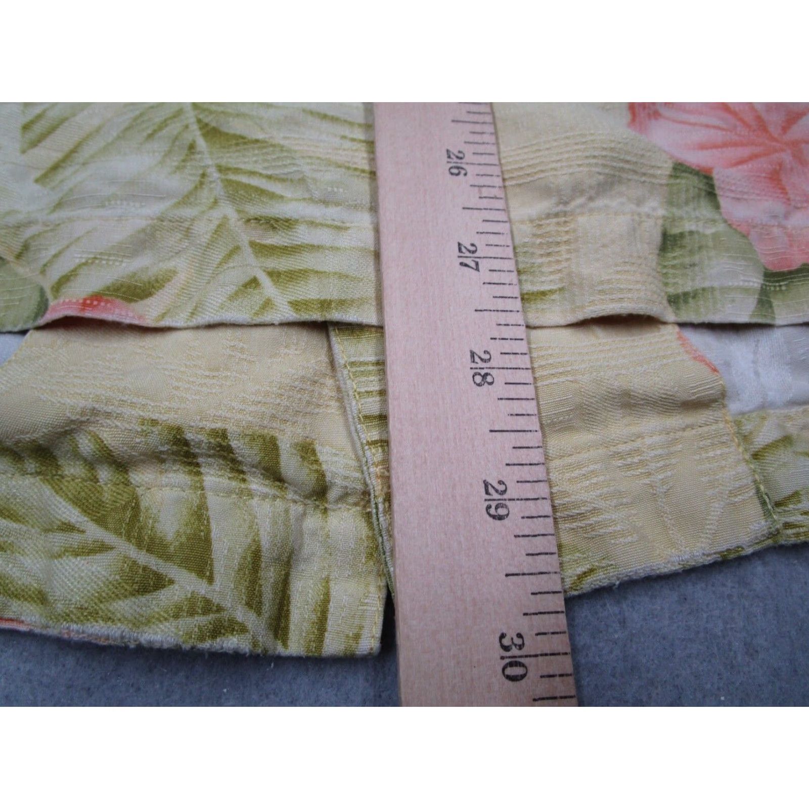 Tommy Bahama Tommy Bahama Shirt Mens Large Yellow Silk Camp Button Up Hawaiian Loop Collar Size US L / EU 52-54 / 3 - 6 Thumbnail