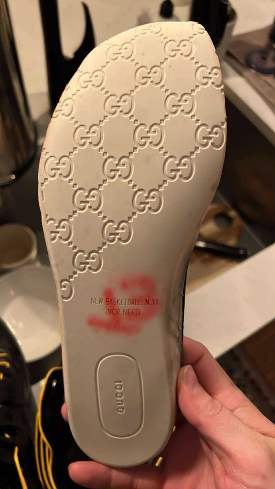 Gucci Rare Gucci hi-top python sneaker Size US 11 / EU 44 - 7 Thumbnail