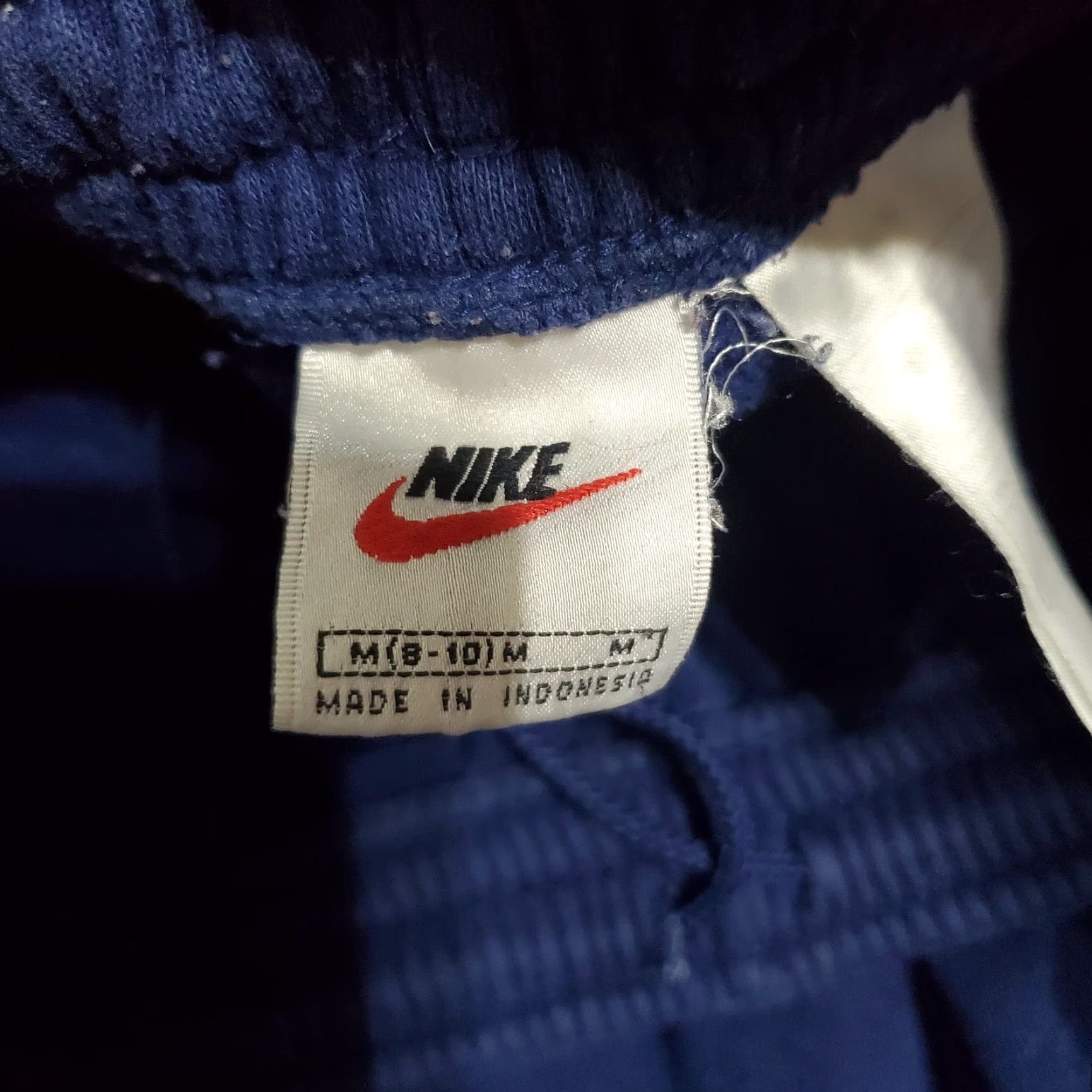 Nike VINTAGE Nike Sweatpants Mens M Navy Blue Embroidered Tapered Elastic Swoosh 90s Comfort Pockets Workout Pants Casual Size US 31 - 5 Thumbnail