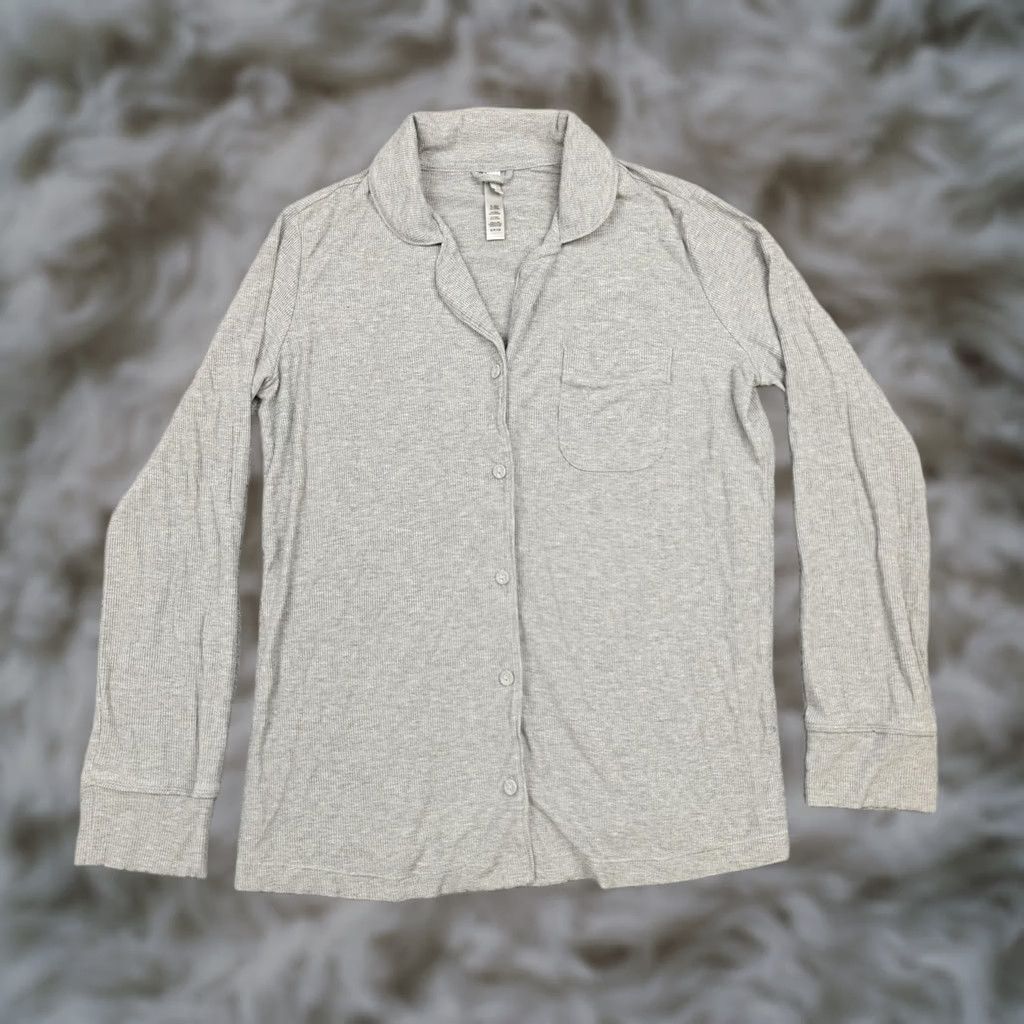 SKIMS Skims Pajama Top Womens Small Gray Modal Knit Button Front Collared Sleep Shirt Size S / US 4 / IT 40 - 1 Thumbnail