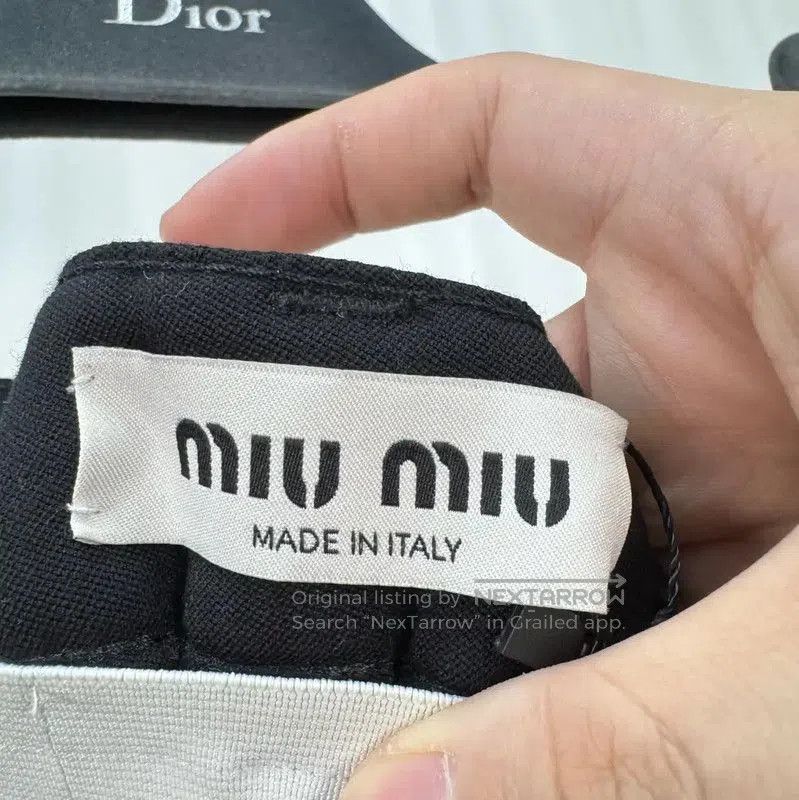 Miu Miu Miu Miu Black Wool Embroidered Logo Shorts . Size 23" - 6 Thumbnail