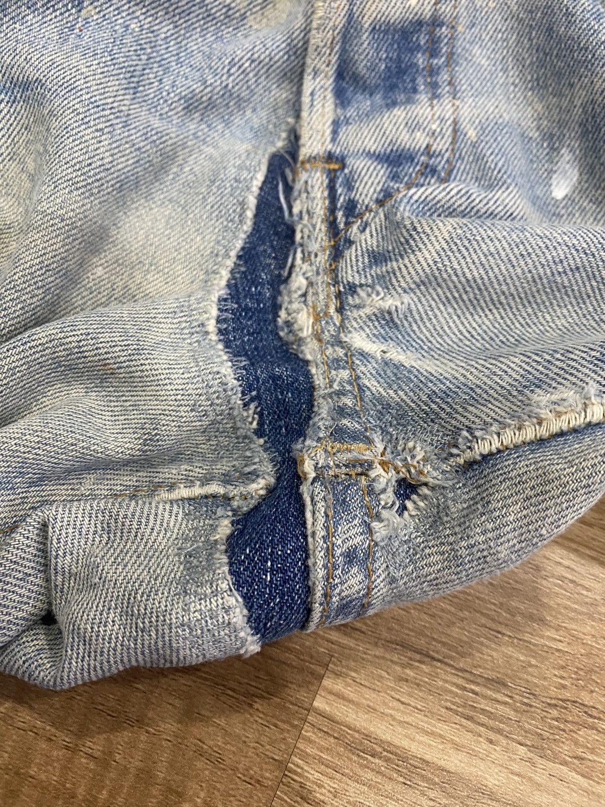 Levi's Vintage Levis small E redline selvadge splash paint Size US 34 / EU 50 - 12 Thumbnail