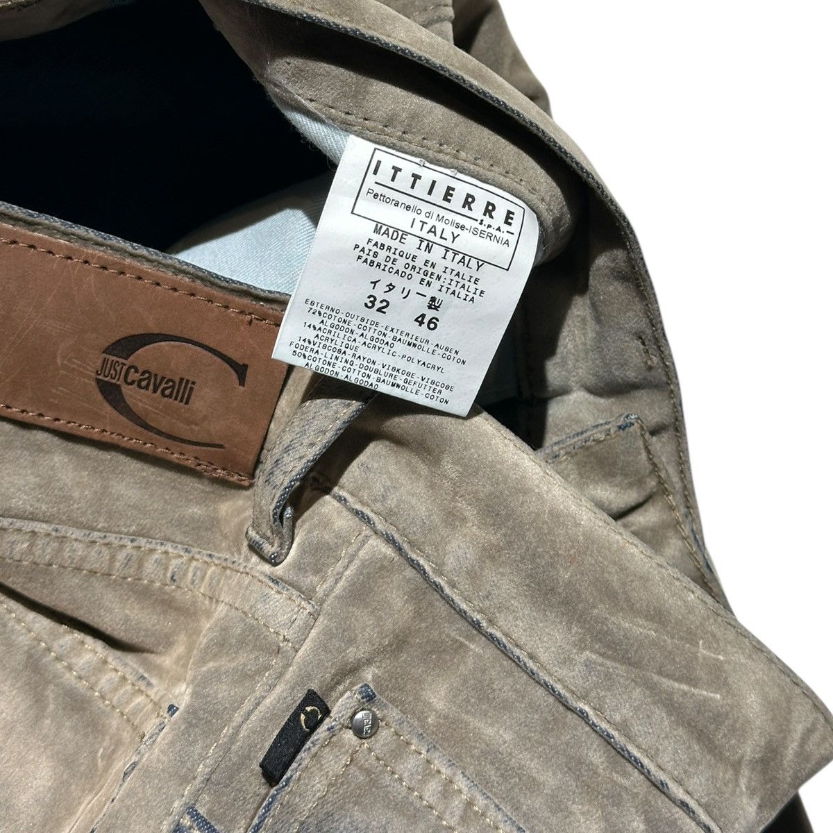 Just Cavalli Archive gradient and a velvet sueded Size 27" / US 4 / IT 40 - 3 Thumbnail