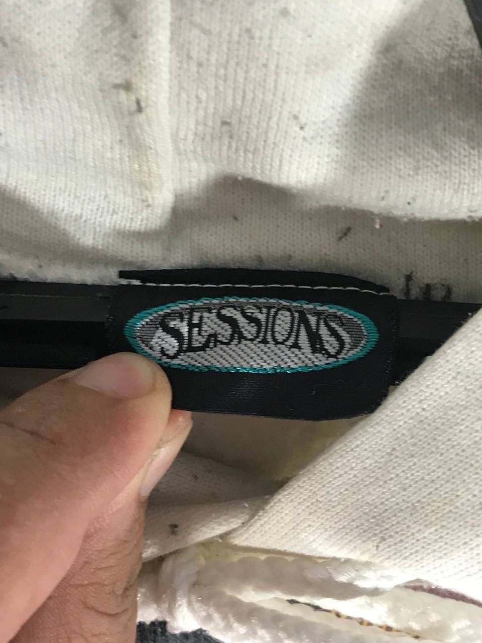 Vintage vintage sessions skateboard Size US M / EU 48-50 / 2 - 5 Thumbnail