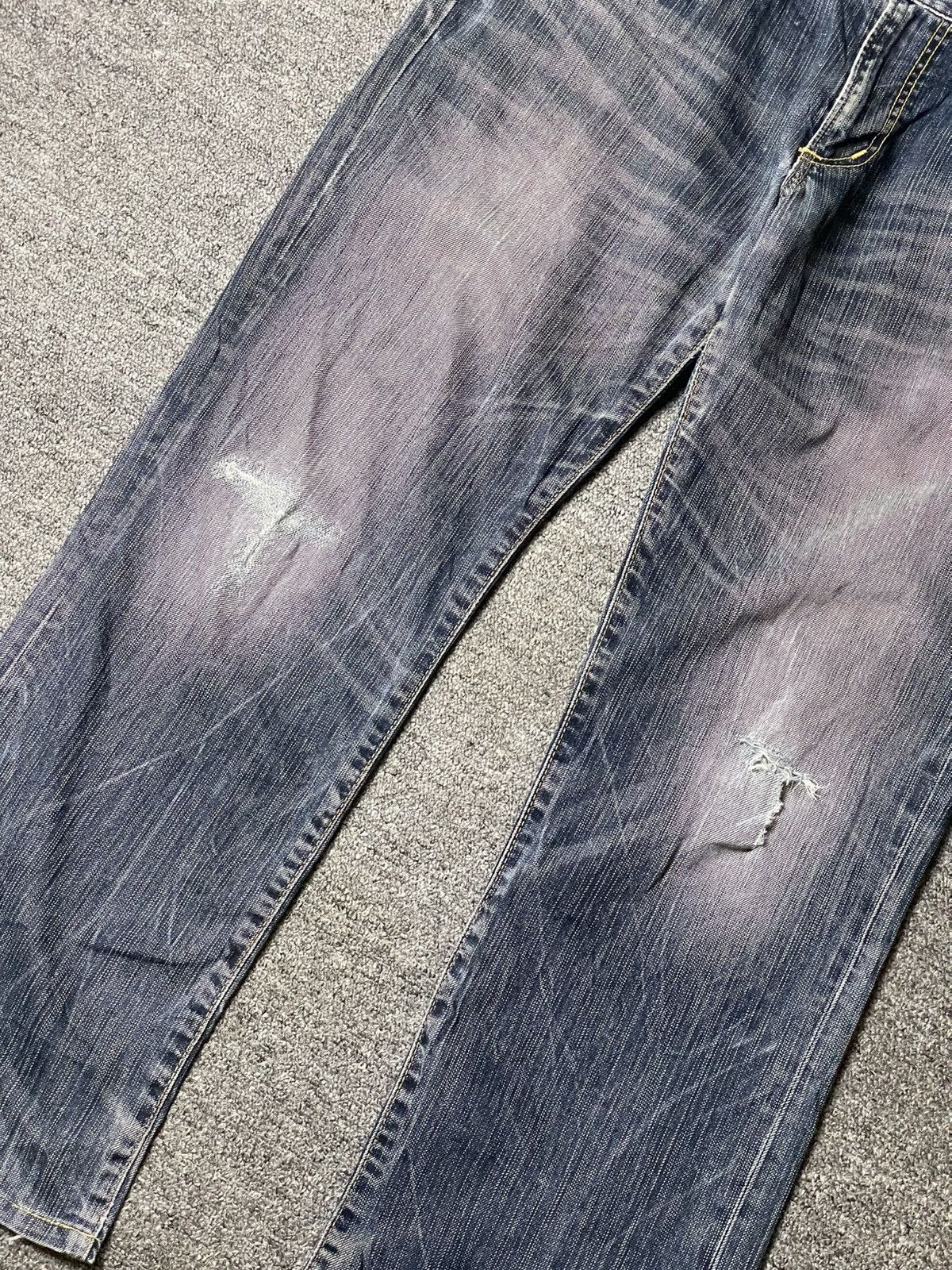 Edwin × Vintage EDWIN x BLUE TRIP Distressed Denim Jeans (93) Size US 35 - 2 Thumbnail
