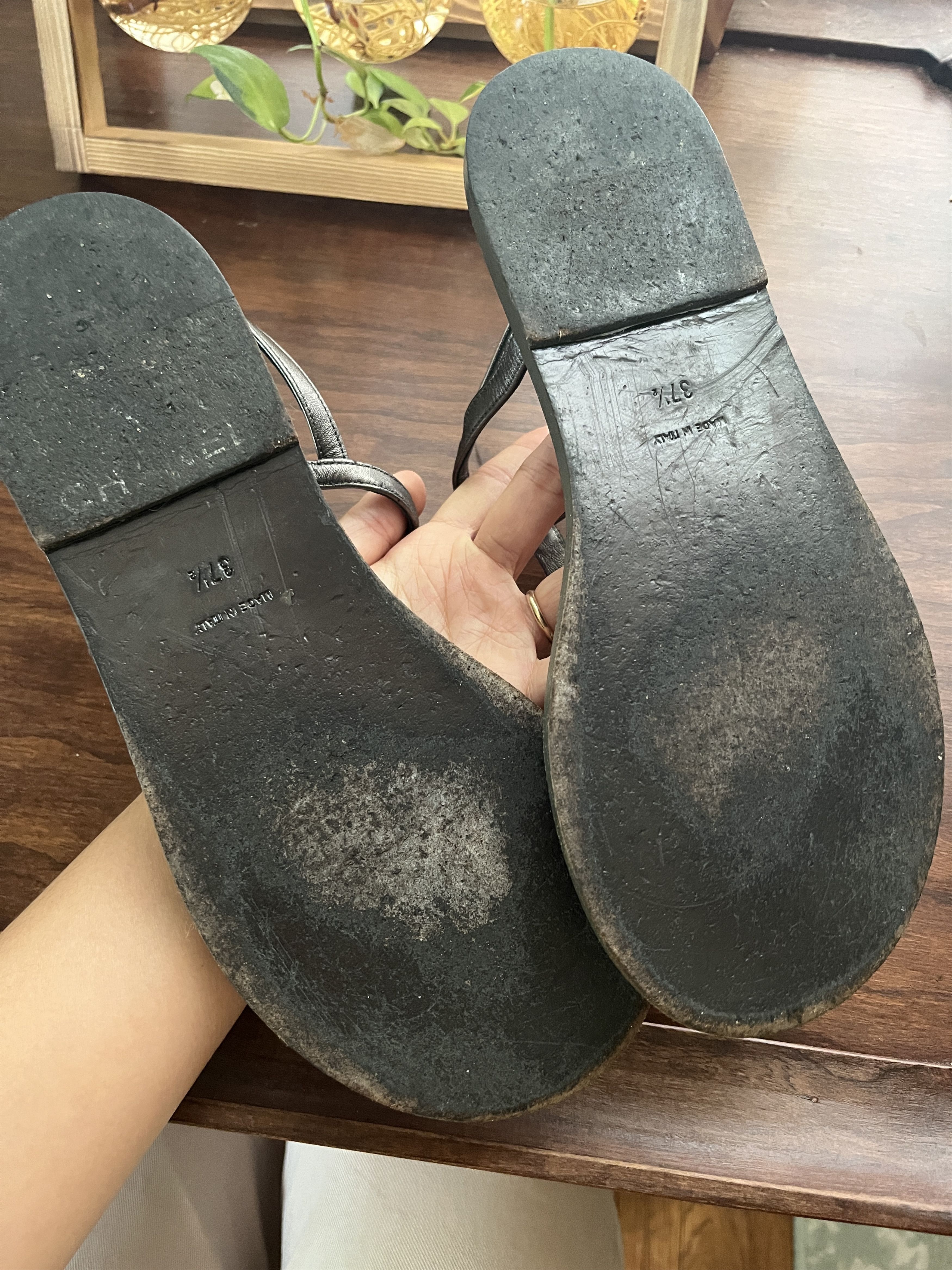 Chanel Chanel metallic black sandals thong chainlink size 37.5 Size US 7.5 / IT 37.5 - 7 Thumbnail