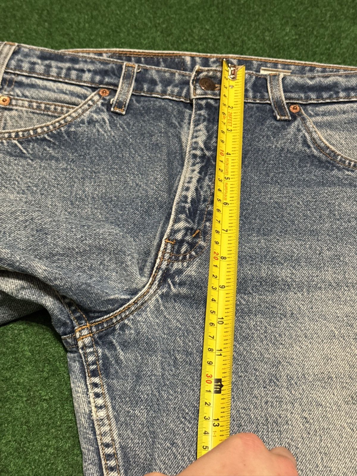 Levi's Vintage Clothing Levis 550 Relaxed Orange Tab Perfect Wash 34x32 90s Jeans Size US 34 / EU 50 - 11 Thumbnail