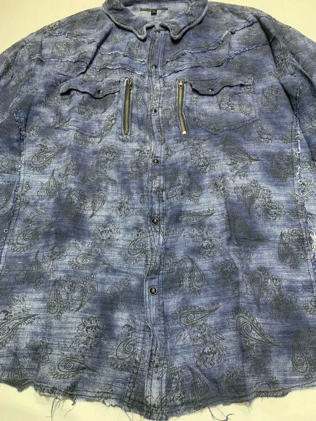 In The Attic 🔥Rare🔥Vintage In The Attic AOP Bandana Skull Button Up Shirt Size US XXL / EU 58 / 5 - 4 Thumbnail