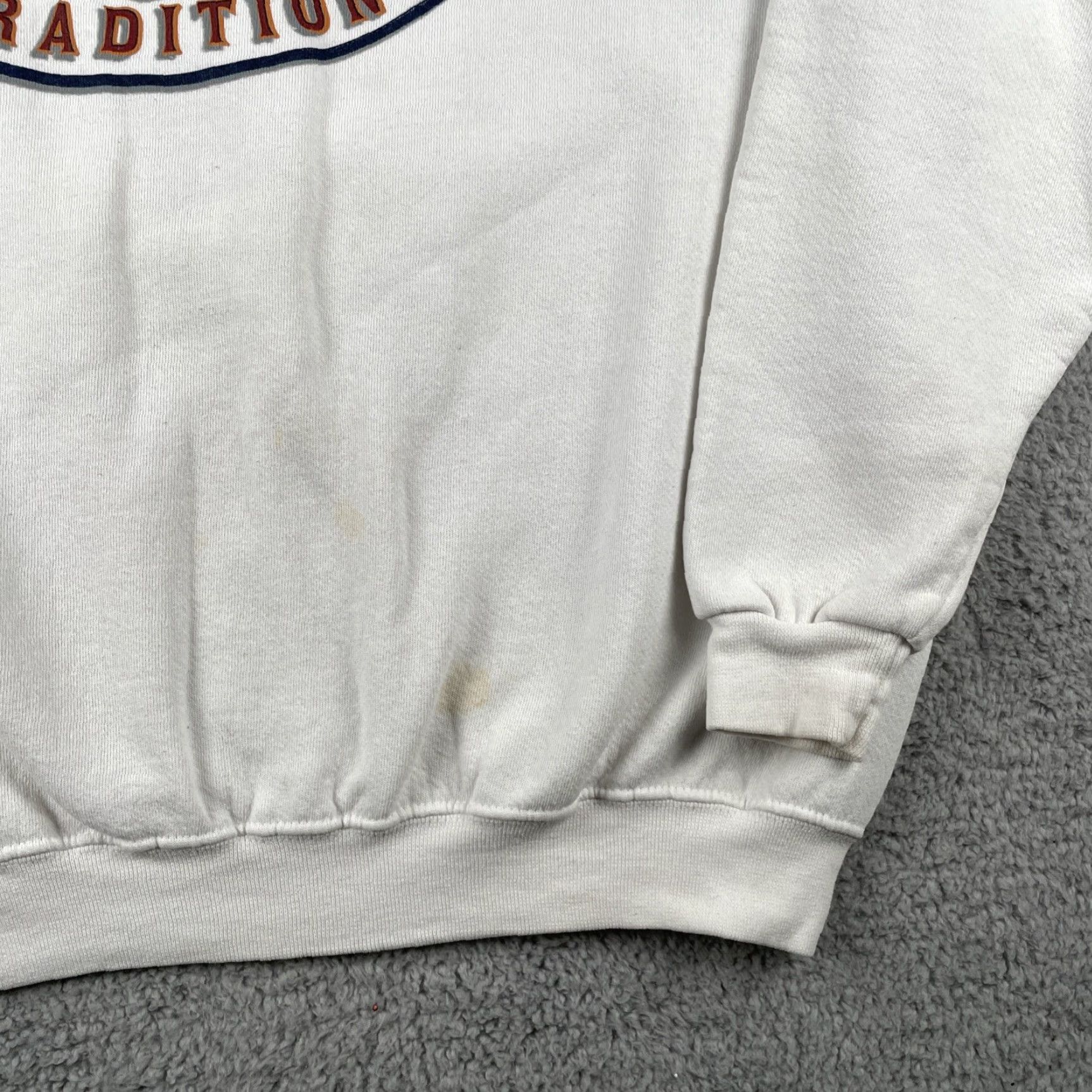 Jerzees VINTAGE Bass Fishing American Tradition Jerzees Super Sweats XL Sweater White Shirt Mens 90s USA Y2k Sports Pullover Cotton Blend Knit Sweatshirt Size US XL / EU 56 / 4 - 6 Thumbnail