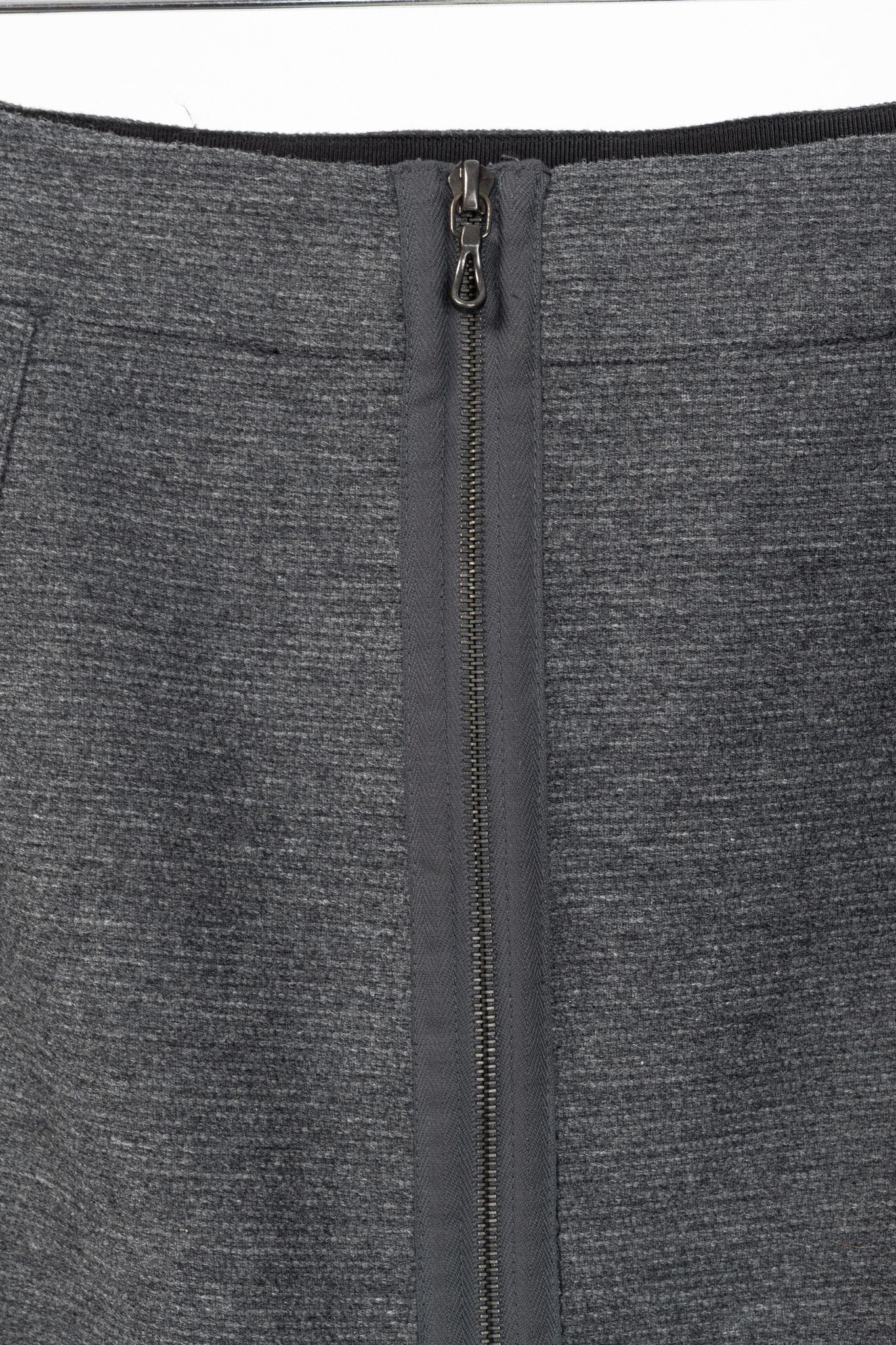 Lanvin Lanvin AW/14 Dark Grey Wool-Blend Grosgrain Pencil Skirt Size 26" / US 2 / IT 38 - 5 Thumbnail