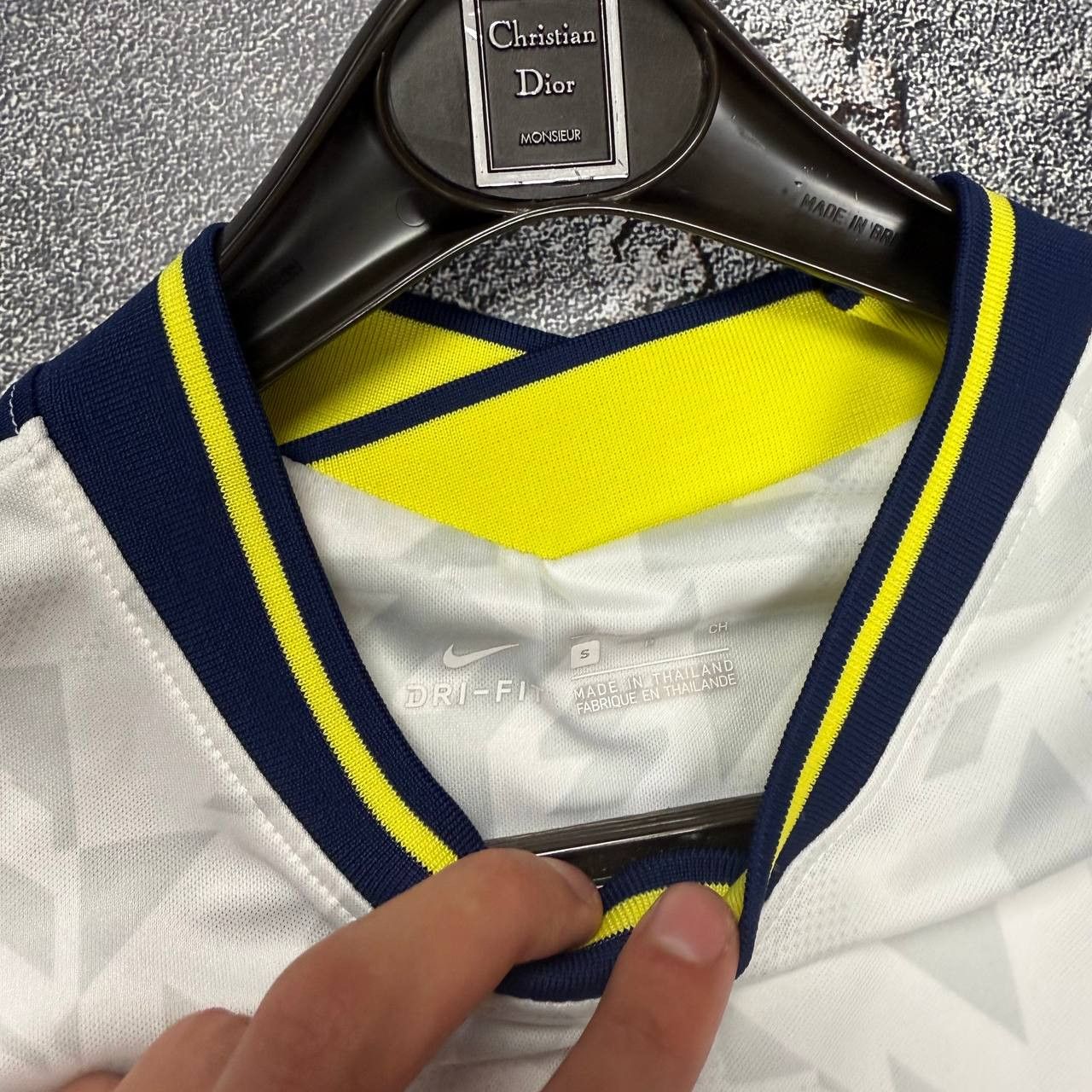 Nike TOTTENHAM NIKE 2020/2021 FOOTBALL SOCCER JERSEY #17 ZEREF Size US S / EU 44-46 / 1 - 7 Thumbnail