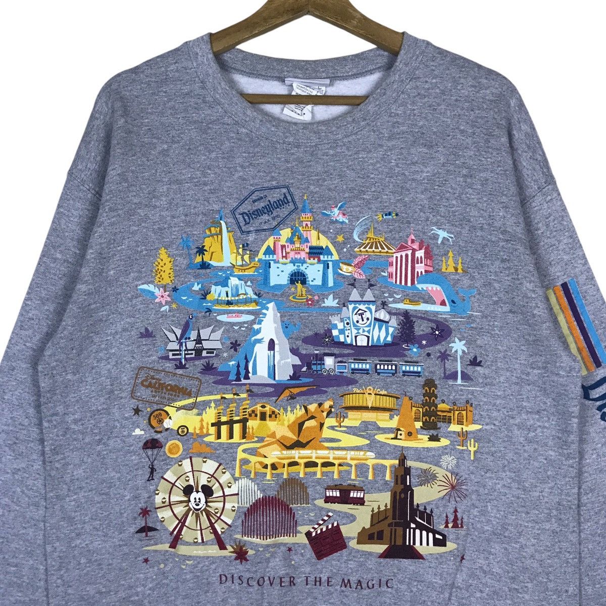 Disney Vintage Disney Pullover Jumper Sweatshirt Size US M / EU 48-50 / 2 - 2 Thumbnail