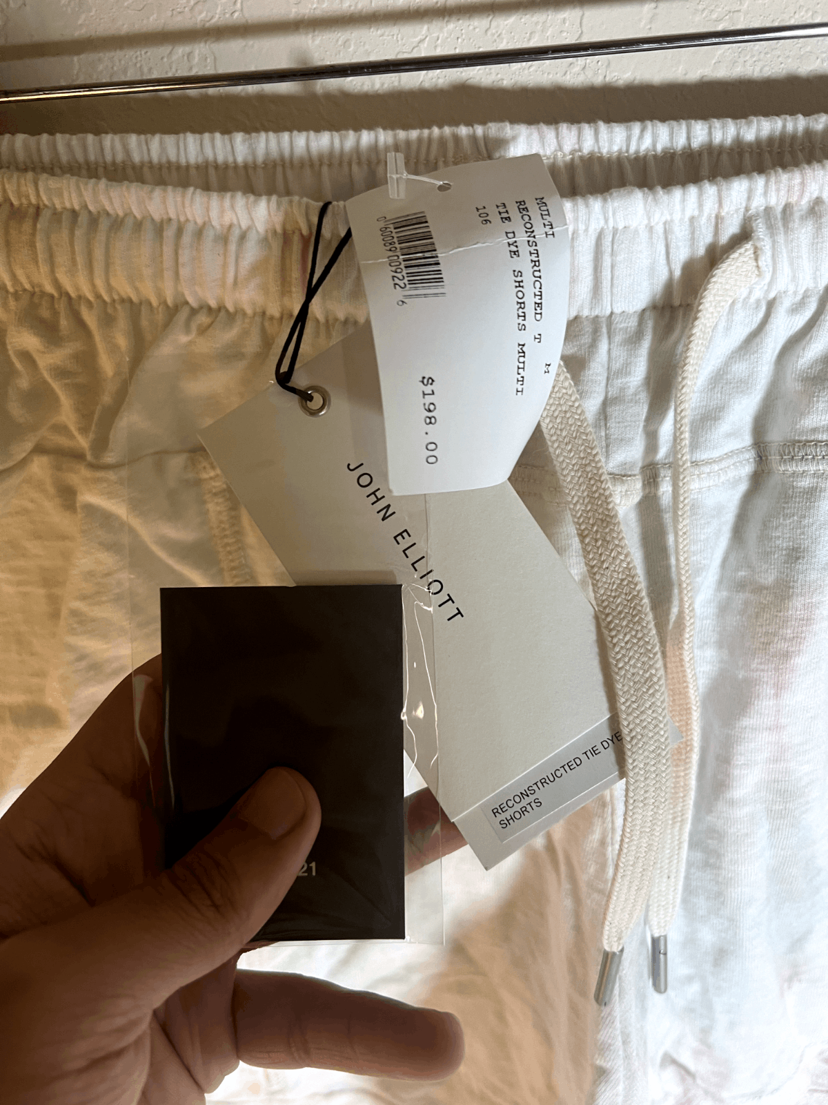 John Elliott John Elliott Women's US M/2 Reconstructed Tie Dye Shorts Size 28" / US 6 / IT 42 - 5 Thumbnail