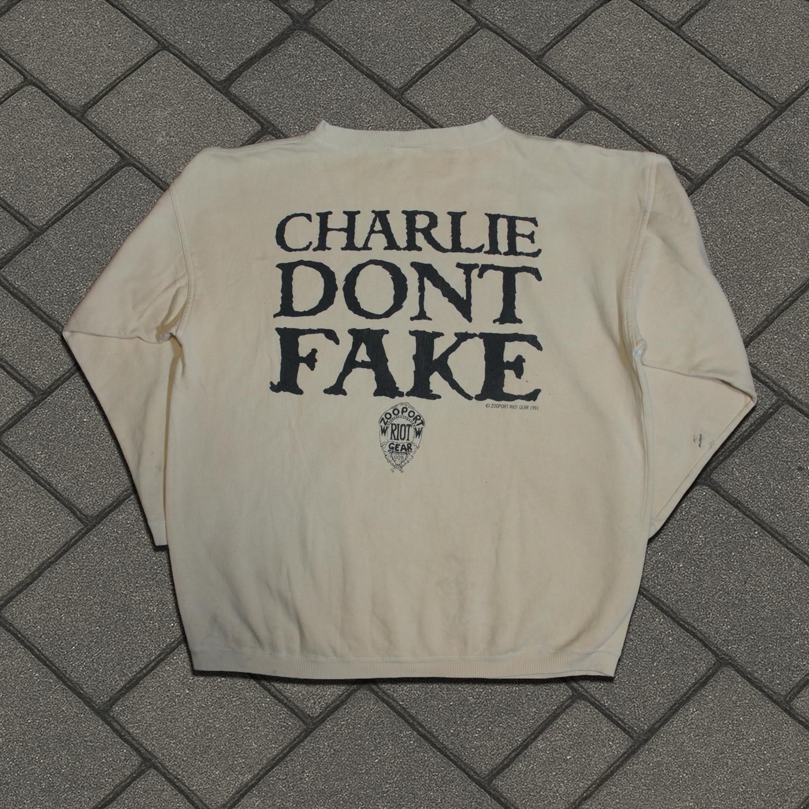 Vintage 1991 Charles Manson Charlie Don’t Fake Crewneck Size US L / EU 52-54 / 3 - 4 Thumbnail
