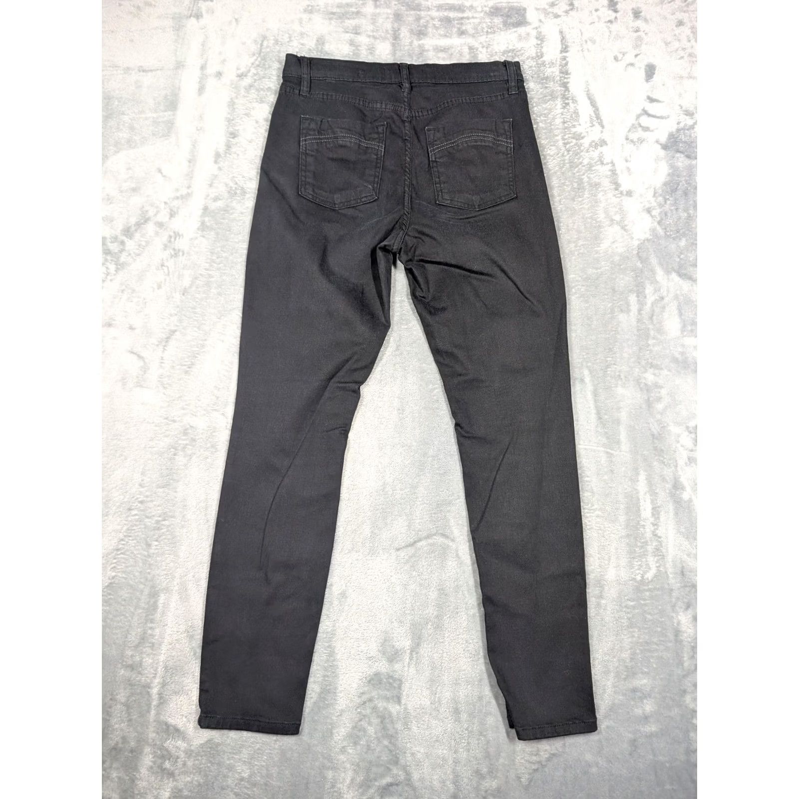 Free People VINTAGE? No, not vintage. Free People Jeans Womens 28 Black Hi Rise Distressed Skinny Stretch Denim Ripped Size 28" / US 6 / IT 42 - 7 Thumbnail