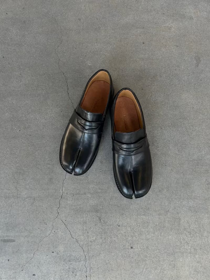 Tabi Footwear Shinzuka Loafer Tabi Split Toe Size US 10 / EU 43 - 1 Thumbnail