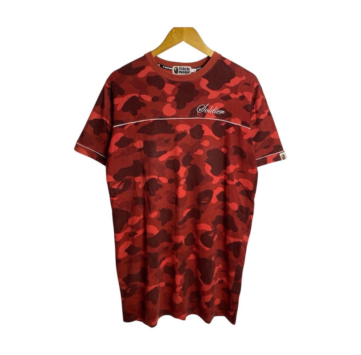 Bape Bape Star Red Camouflage Tee Size XS / US 0-2 / IT 36-38 - 1 Thumbnail