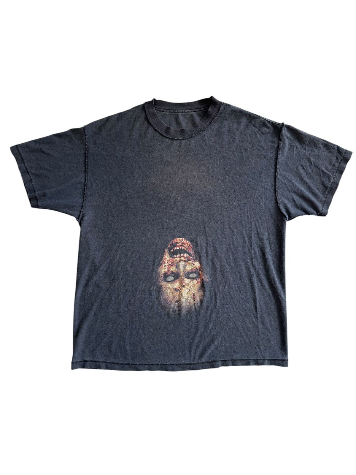 Nintendo Vintage Resident Evil Reversible Zombie Face Tee Shirt Size US XL / EU 56 / 4 - 4 Thumbnail