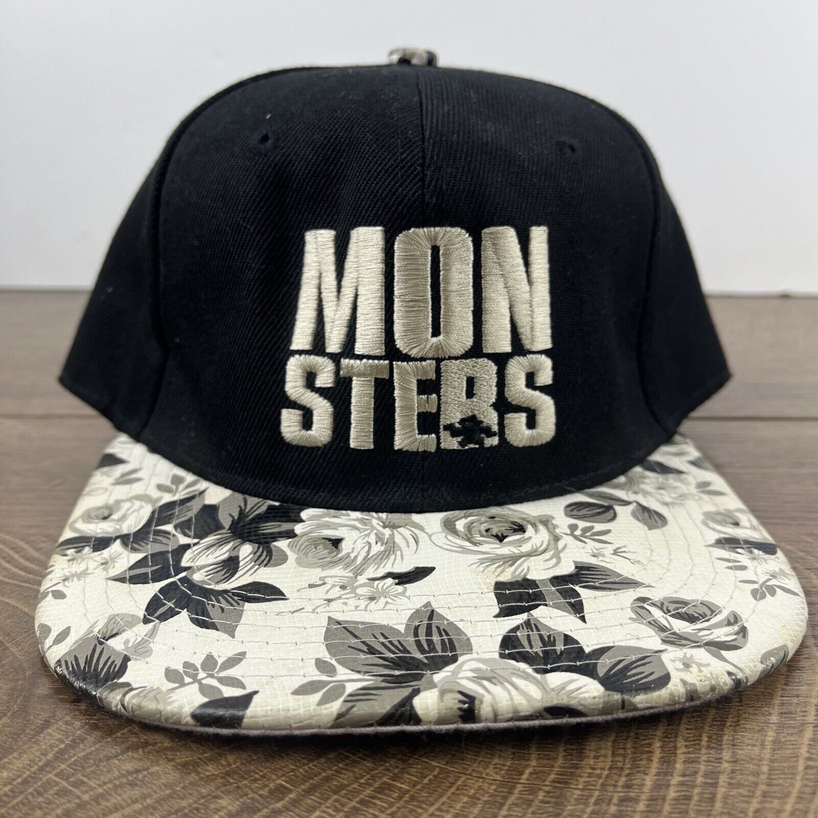 Other Monsters Hat Monsters Snapback Hat Black Hat Adjustable Blac Size ONE SIZE - 2 Thumbnail