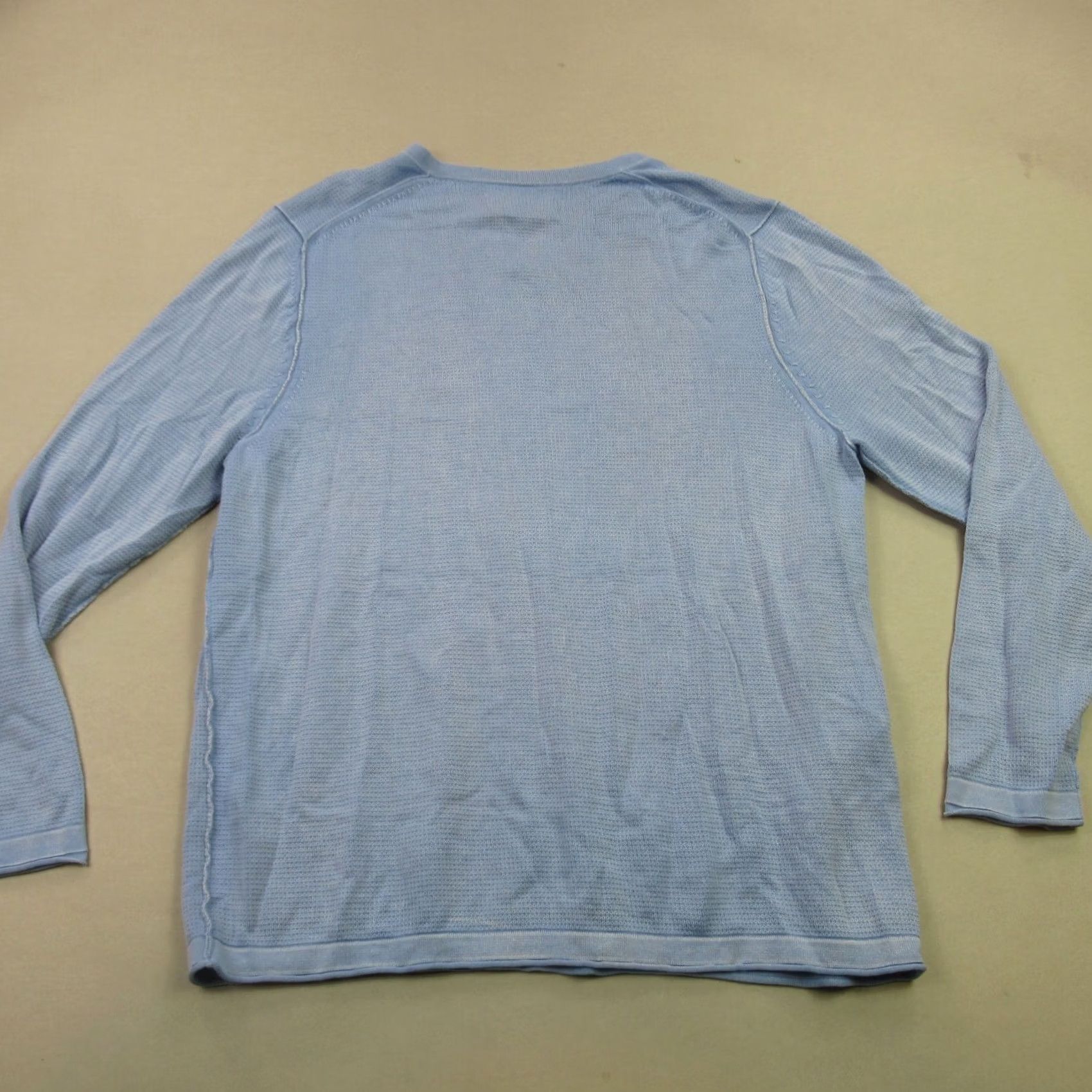 Tommy Bahama Tommy Bahama Sweater Large Blue Long Sleeve V Neck Pullover Outdoors Mens Size US L / EU 52-54 / 3 - 6 Thumbnail