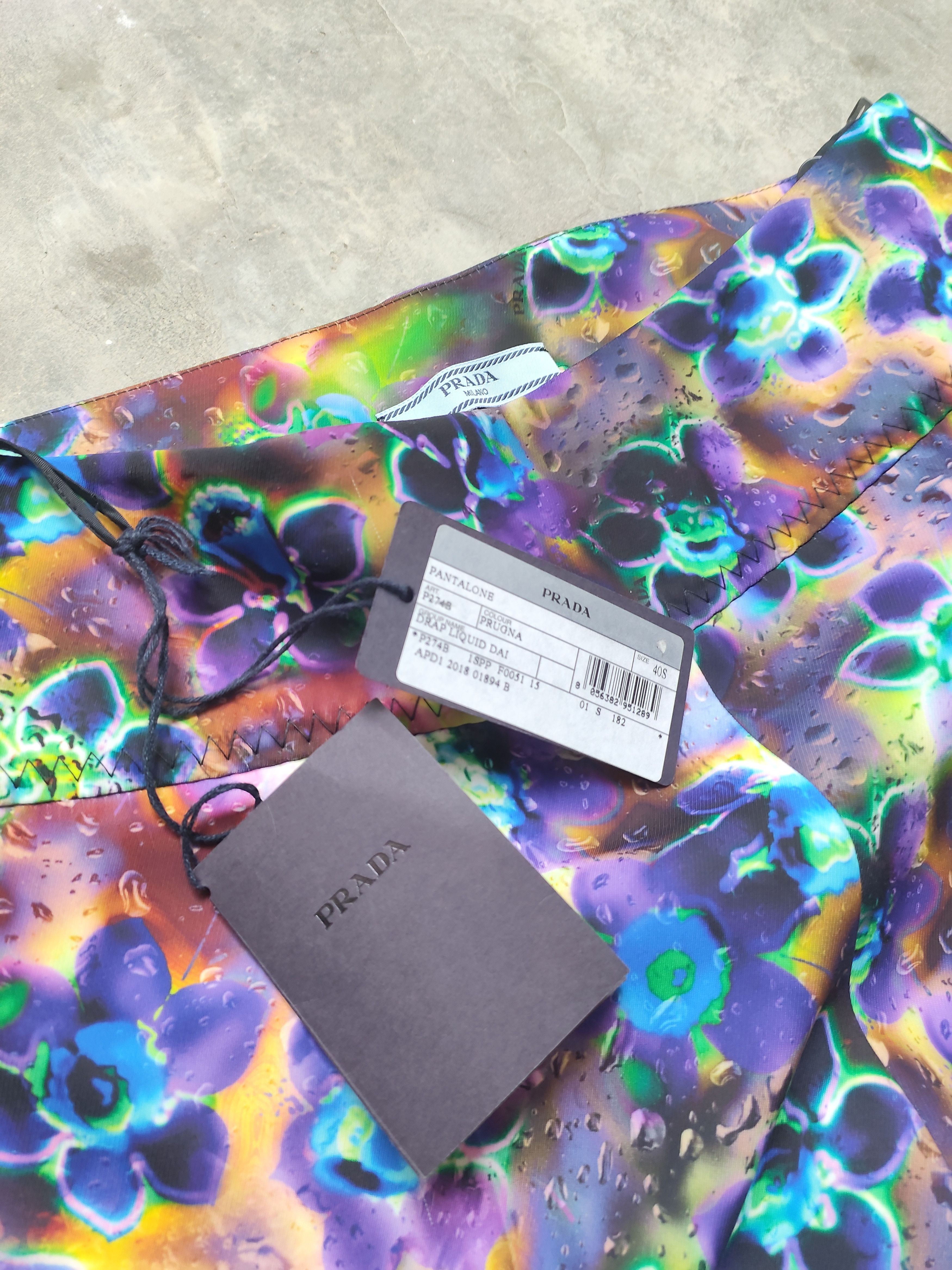 Prada NWT Prada liquid dai 2018 Size 27" / US 4 / IT 40 - 6 Thumbnail