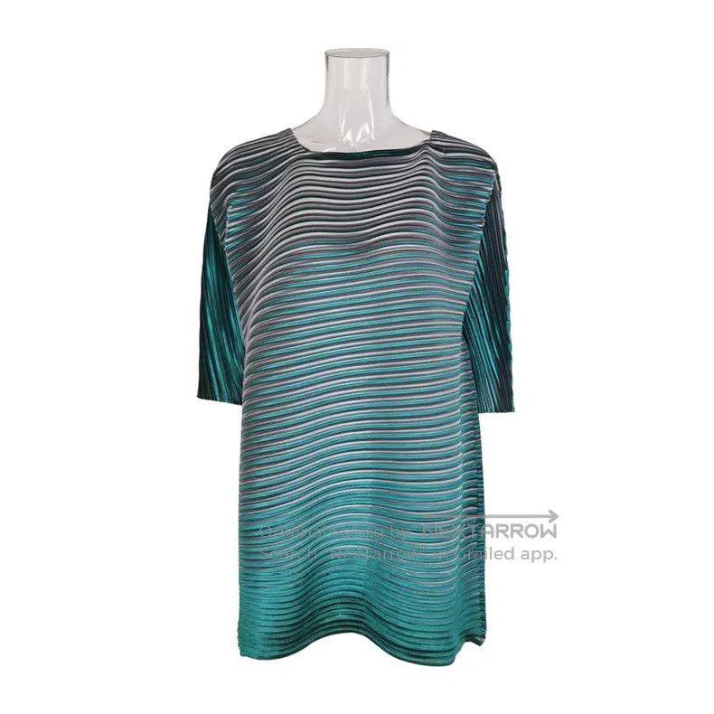 Issey Miyake Issey Miyake Color-Blocked Short Sleeve Top Size L / US 10 / IT 46 - 1 Thumbnail