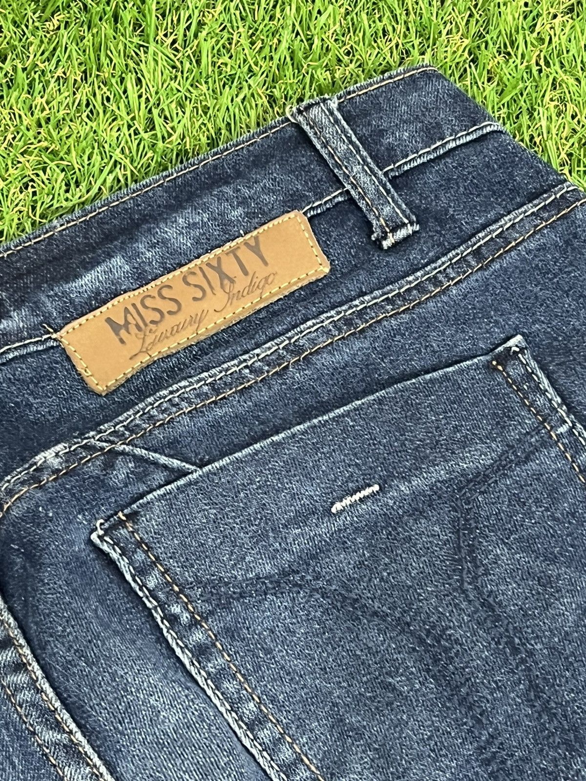 Miss Sixty × Vintage Y2K Miss Sixty Big Ty Low Rise Boot Cut Jeans Size 28" / US 6 / IT 42 - 11 Thumbnail