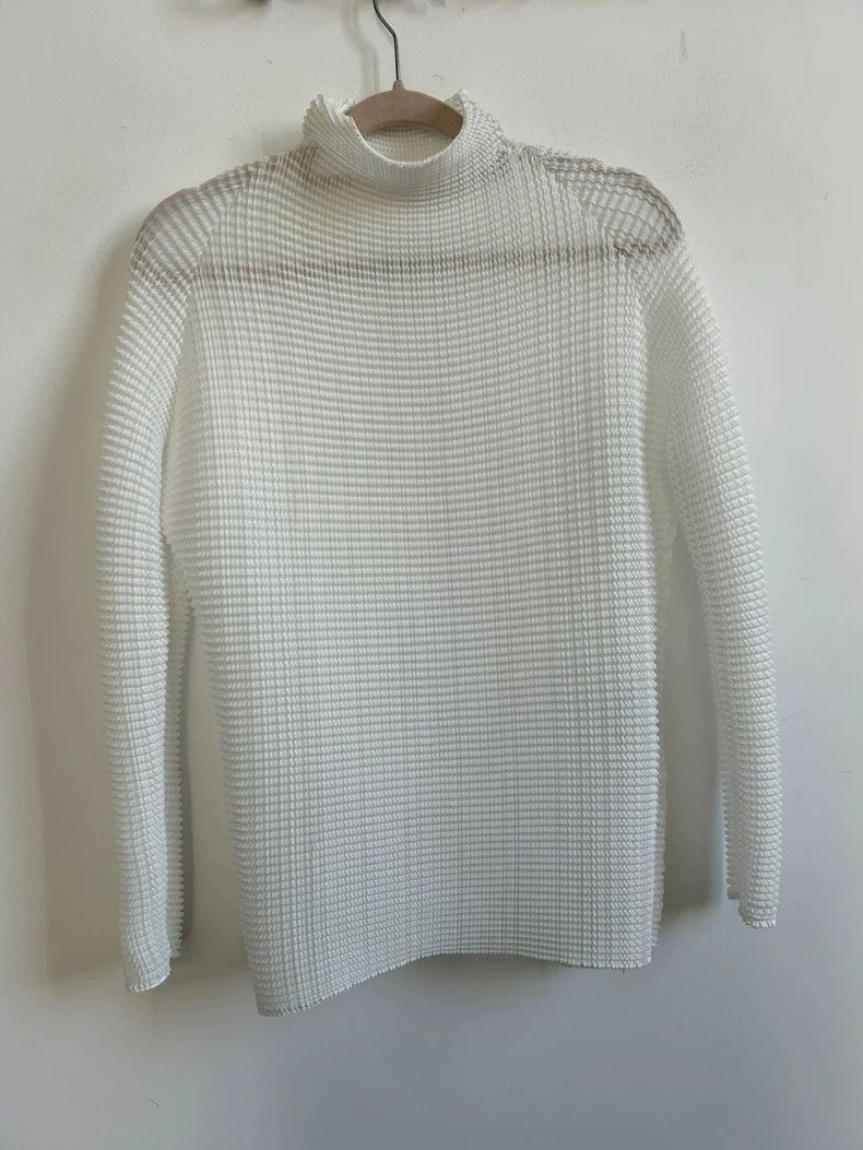 Issey Miyake issey miyake size:2 White long sleeves 2506-Nextarrow Size XXS / US 00 / IT 34 - 1 Thumbnail
