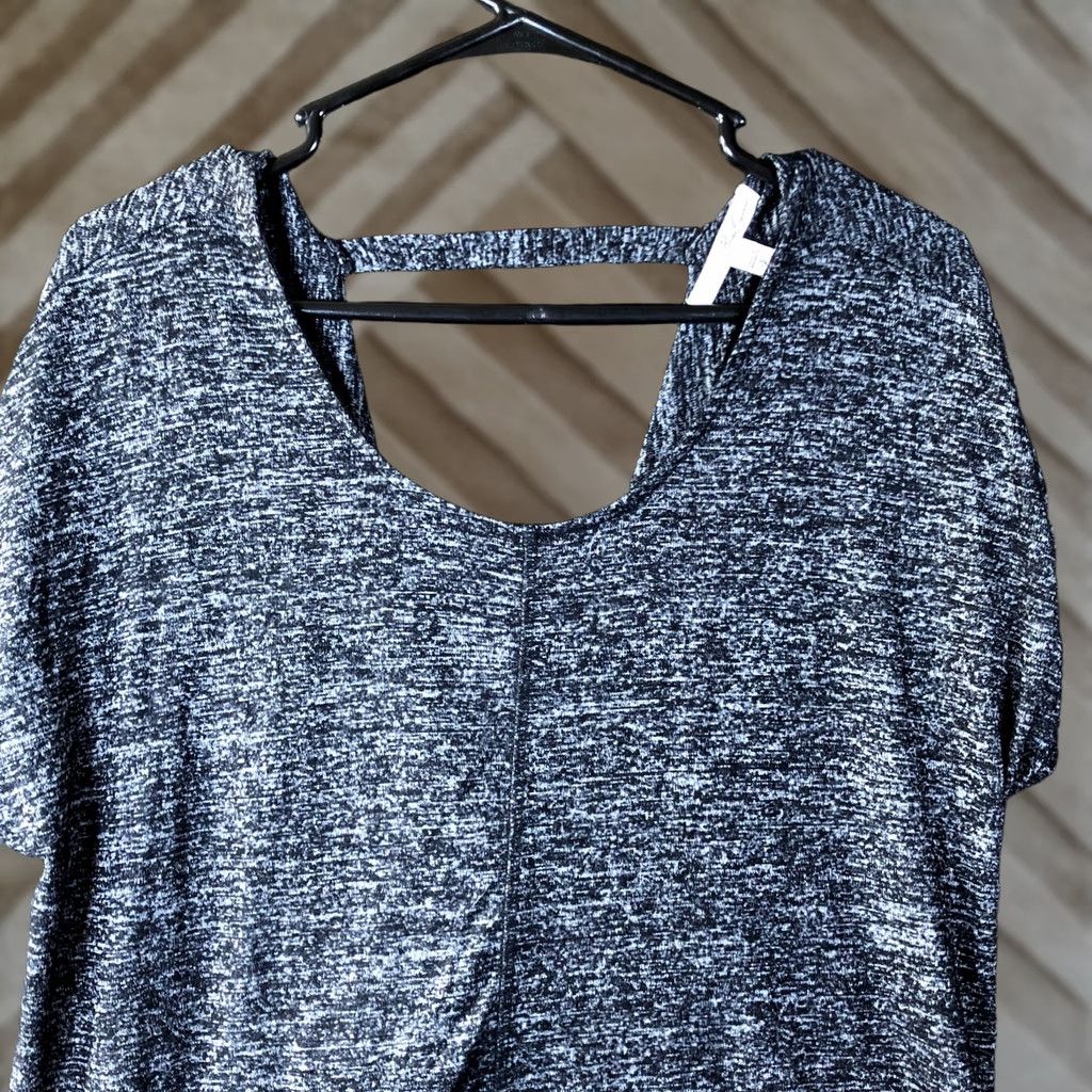Express Express 111 Womens Shirt Black Gray Open Back Short Sleeve Stretch Small Shirt Women Regular XS? Size S / US 4 / IT 40 - 1 Thumbnail