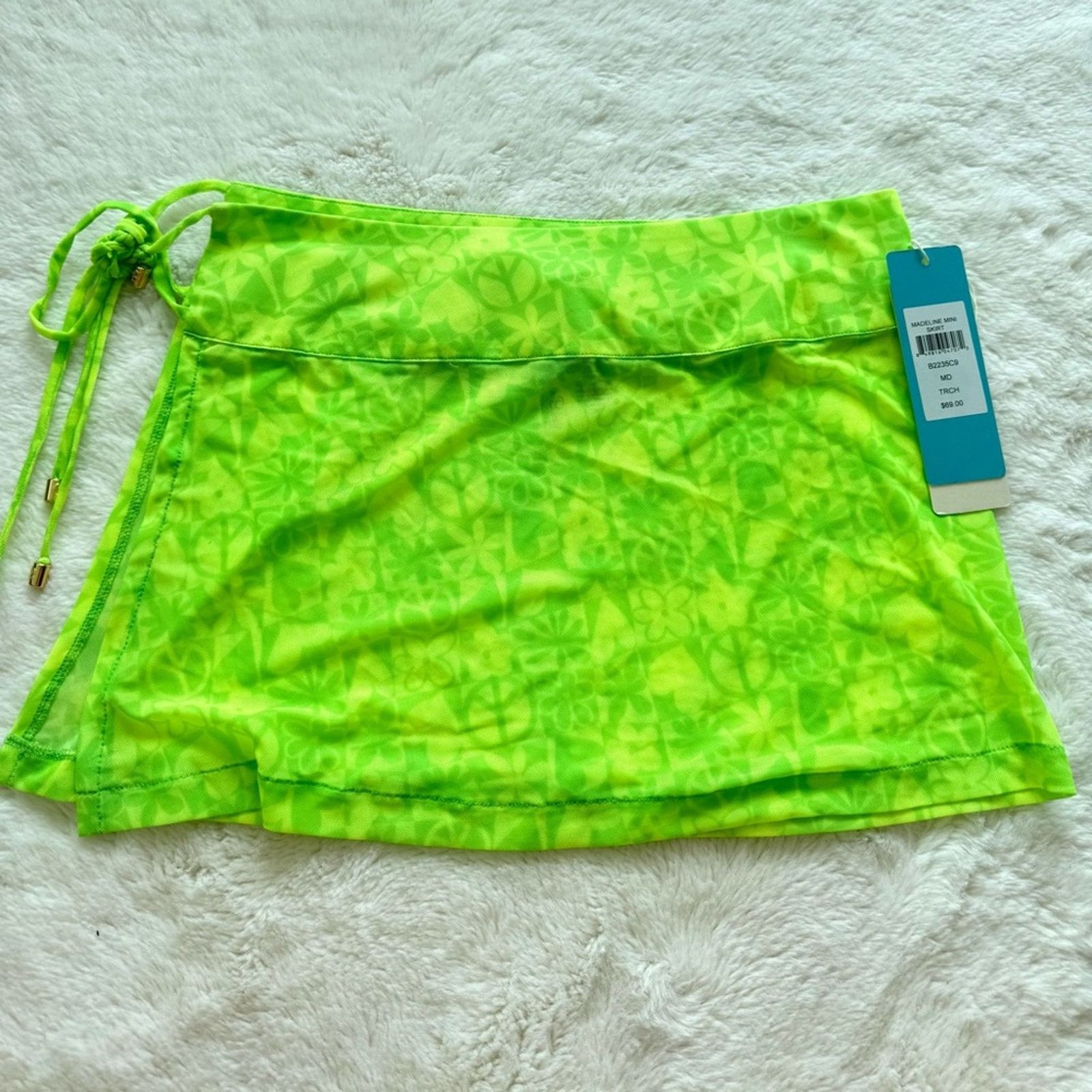 Other NWT!!! Beach Bunny women beach skirt size M Retail 69$ Size M / US 6-8 / IT 42-44 - 1 Thumbnail